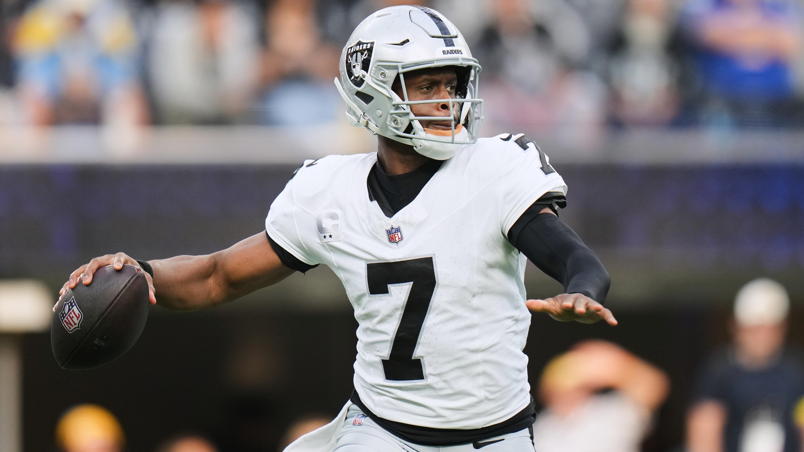 Raiders Chargers Football