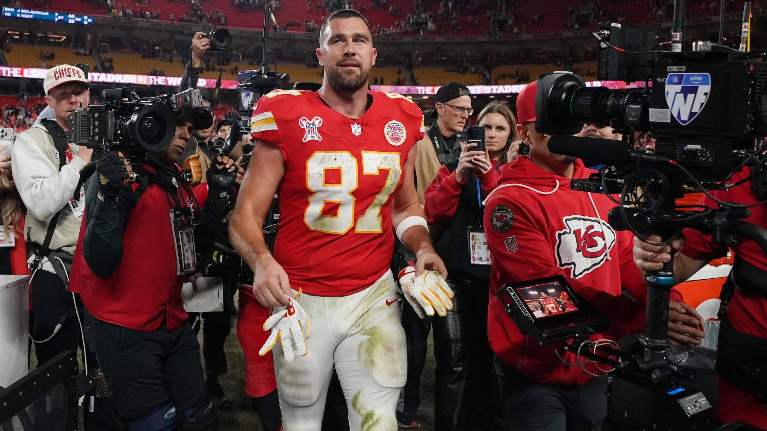 Broncos Chiefs Football