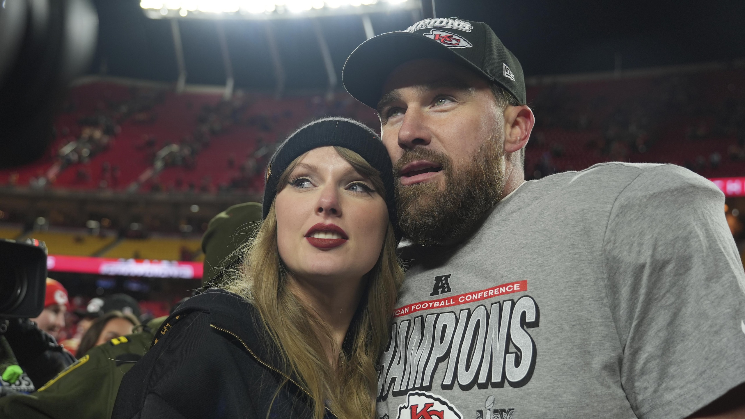 Taylor Swift Travis Kelce