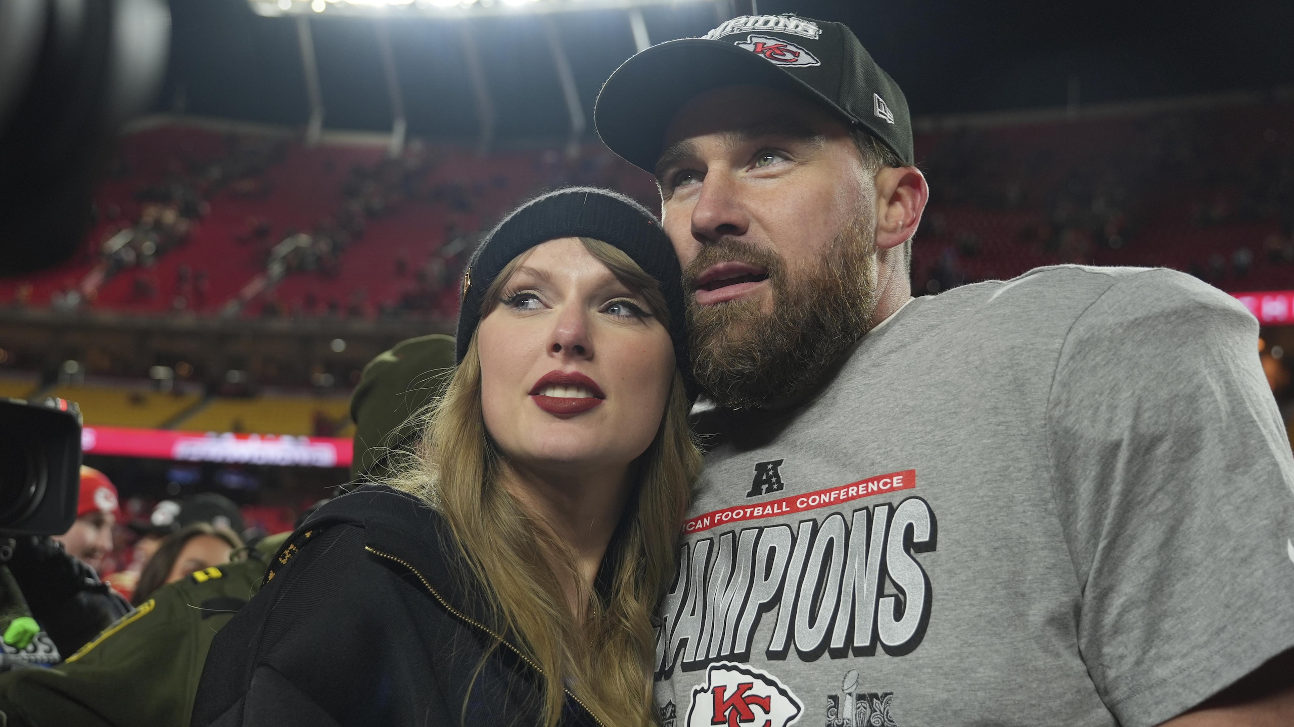 Taylor Swift Travis Kelce