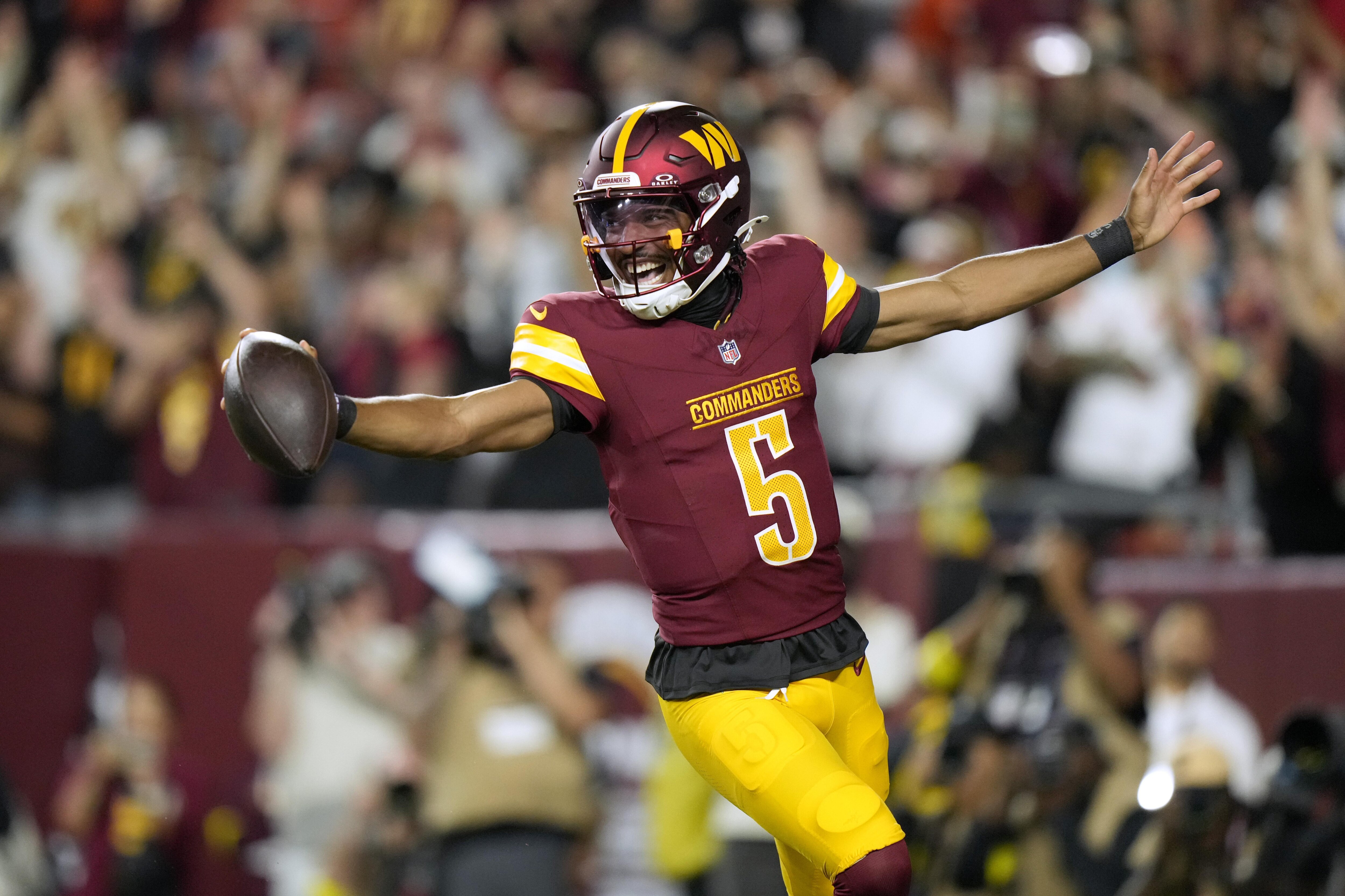 Commanders’ Jayden Daniels, Deebo, Croskey-Merritt Thrill NFL Fans vs Burrow, Bengals