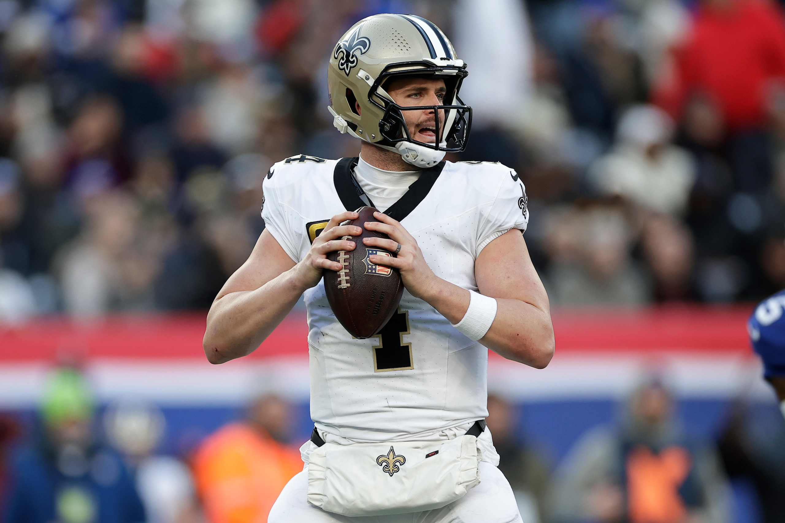 Saints Giants Football