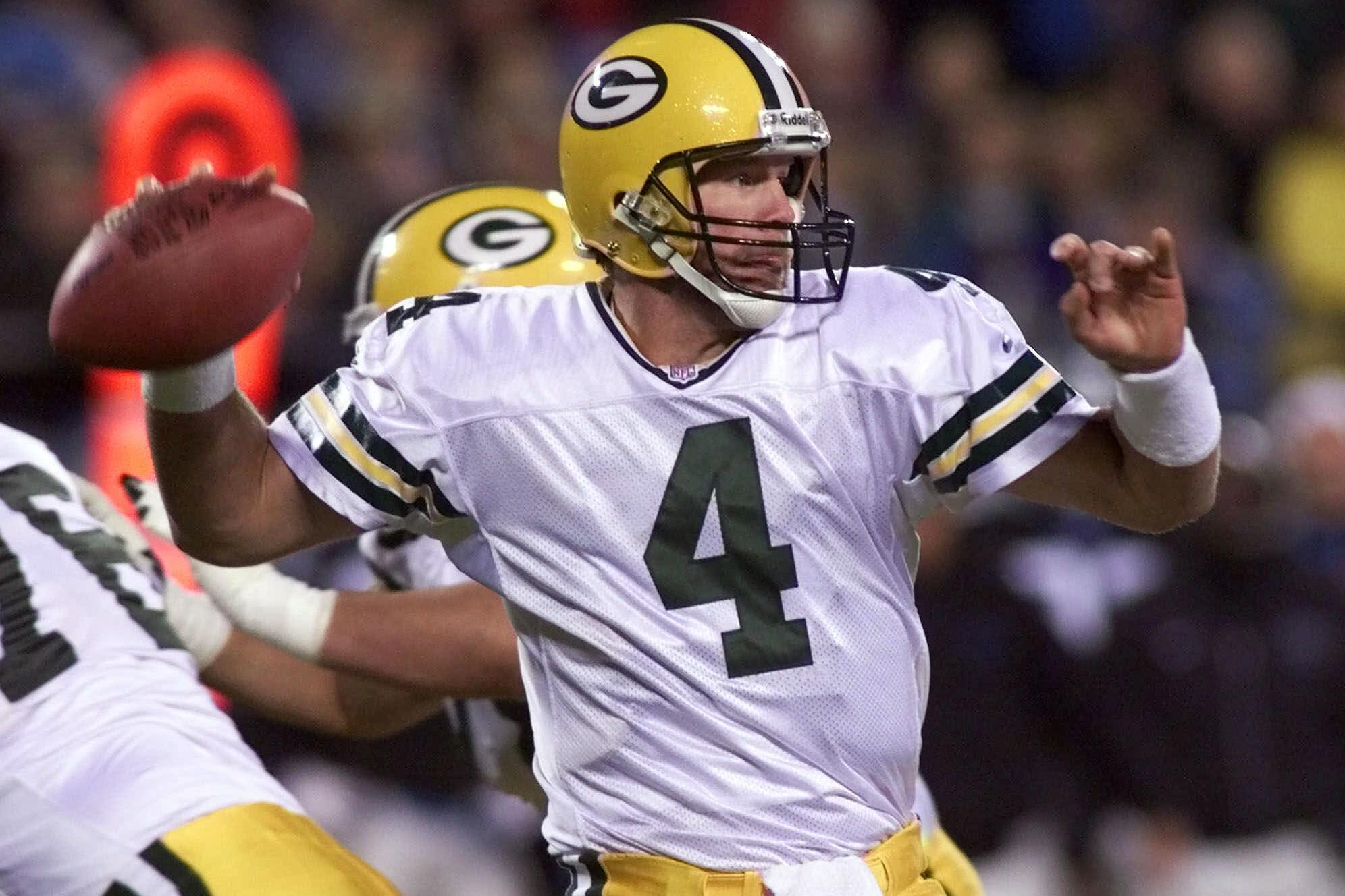 Super Bowl Favre Football