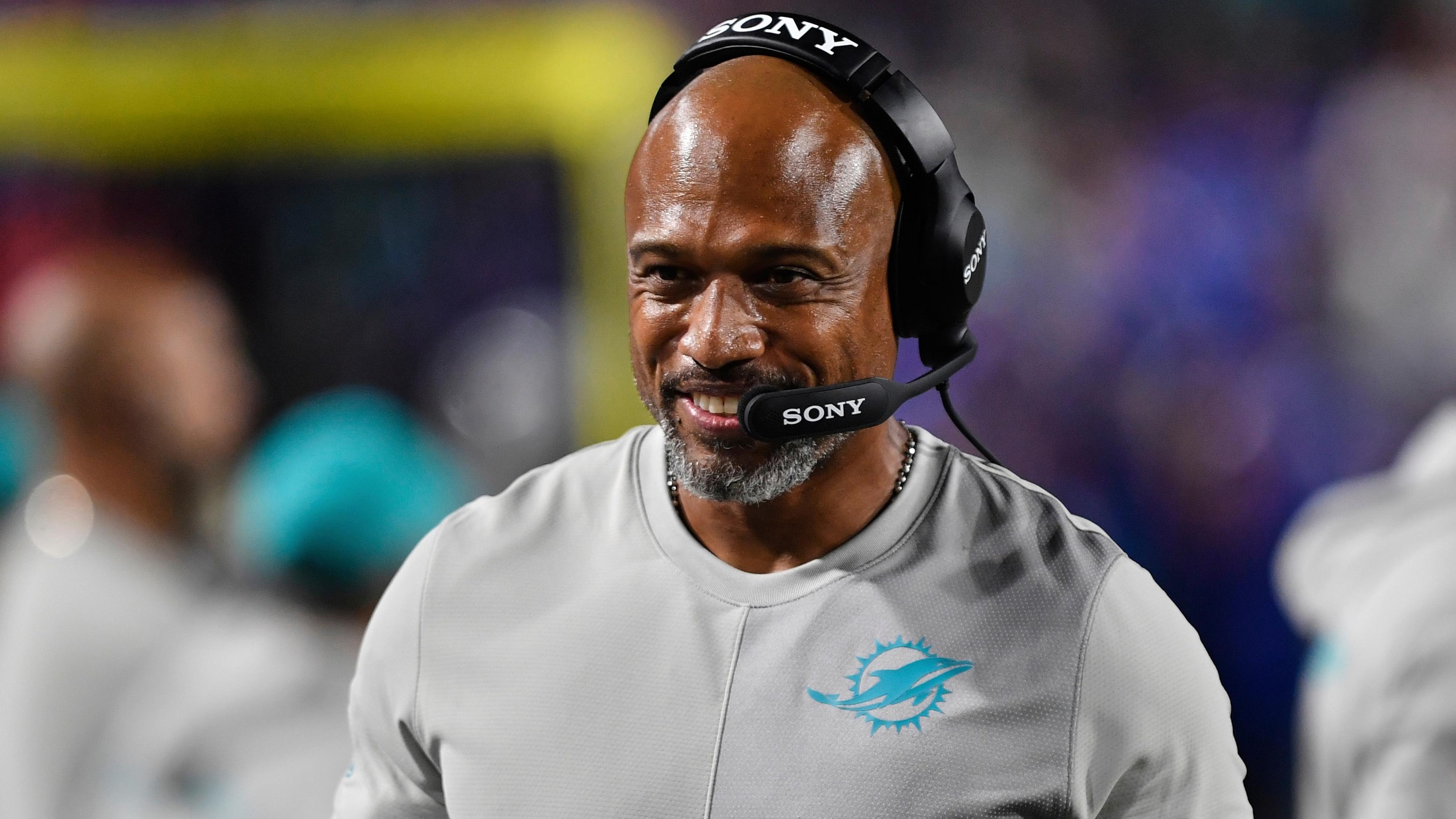 Falcons-Coach Football