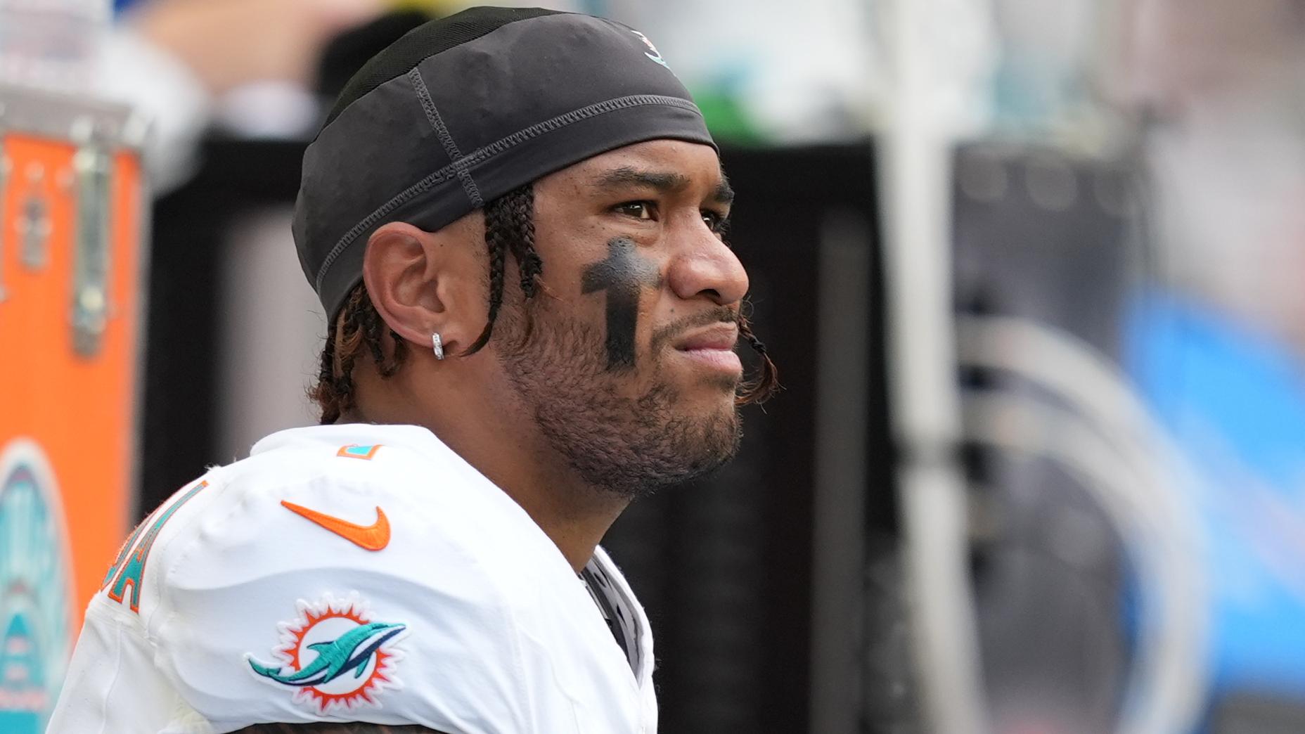 Chargers Dolphins Football