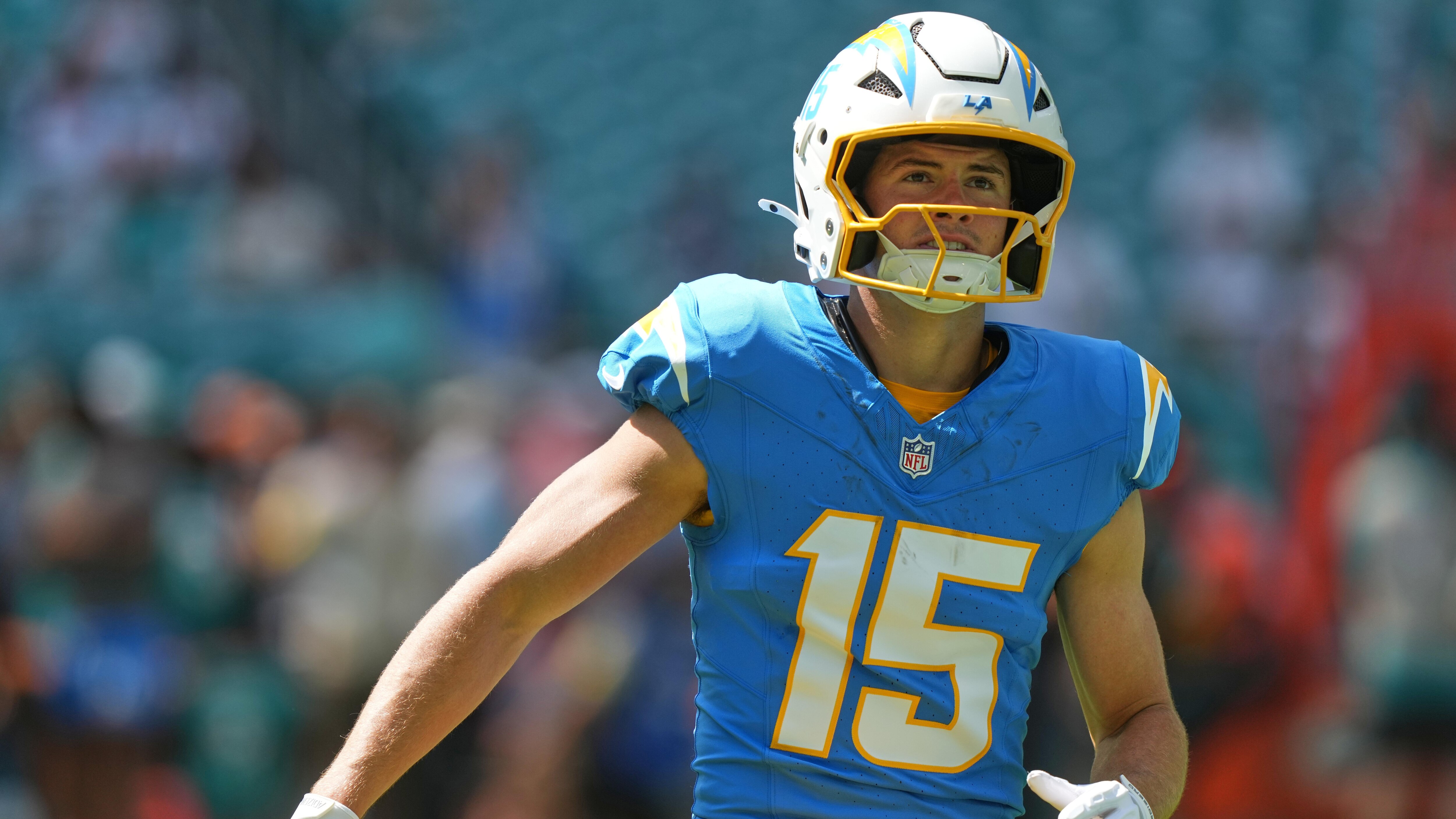 Chargers Dolphins Football