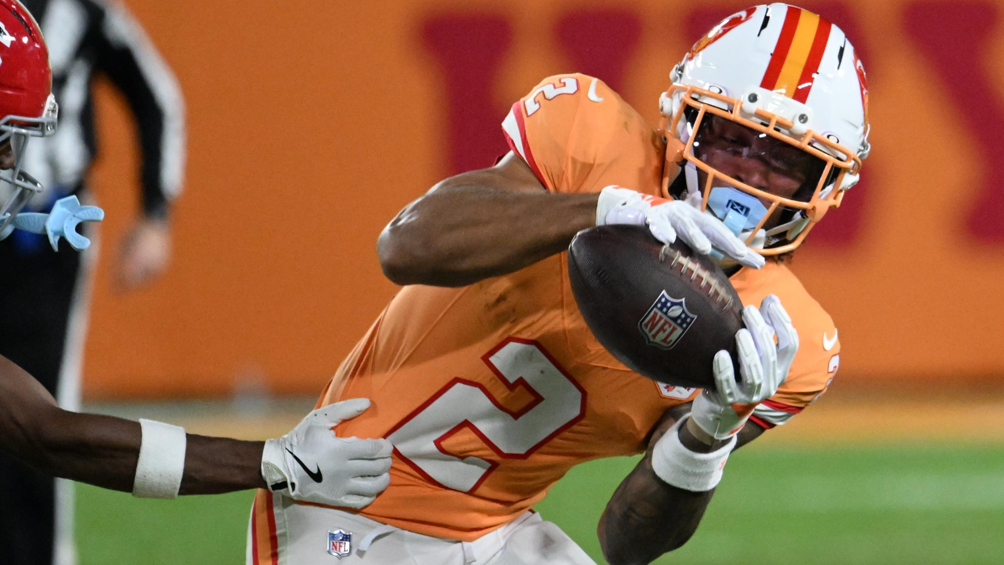 Falcons Buccaneers Football