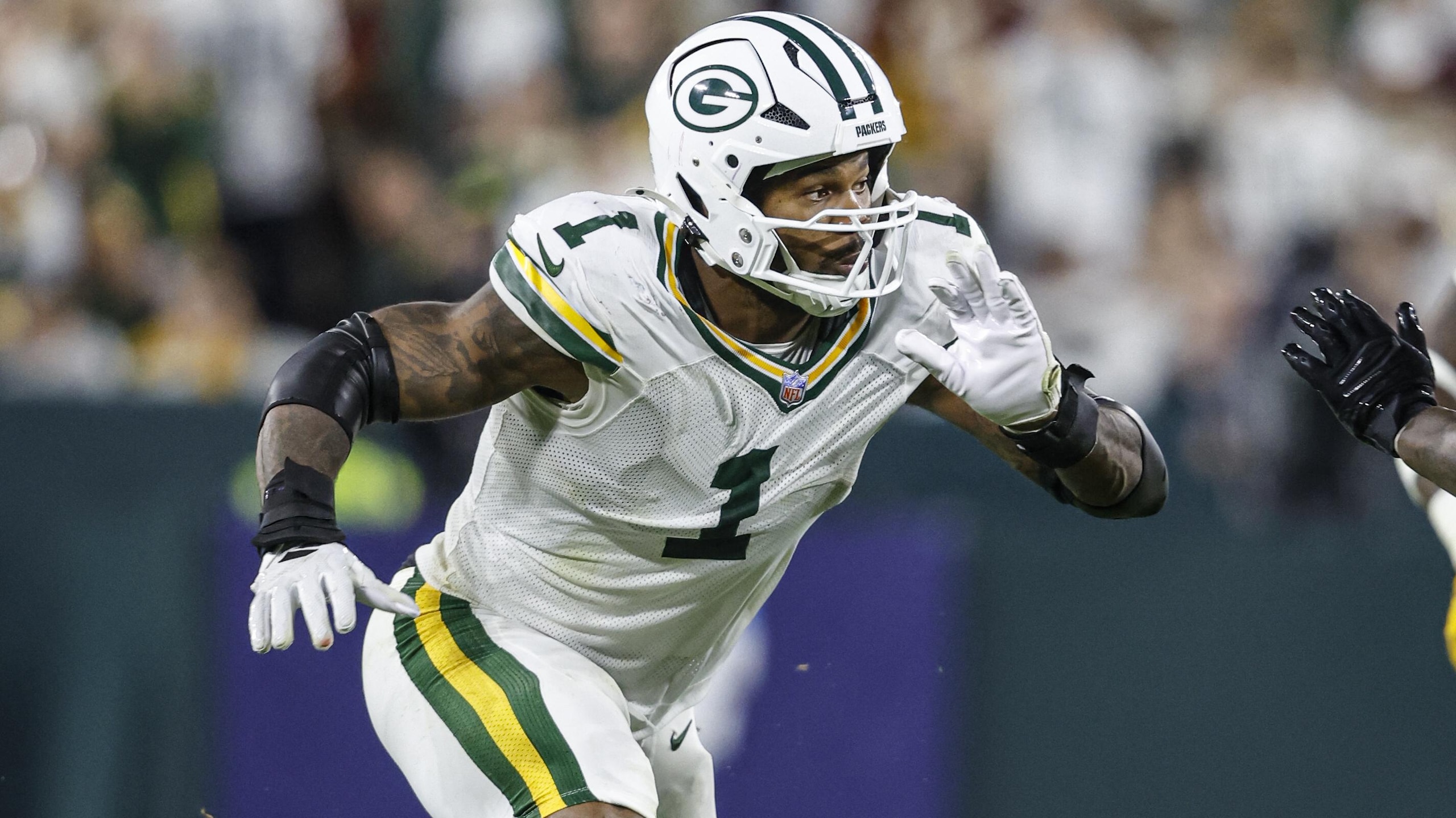 Commanders Packers Football