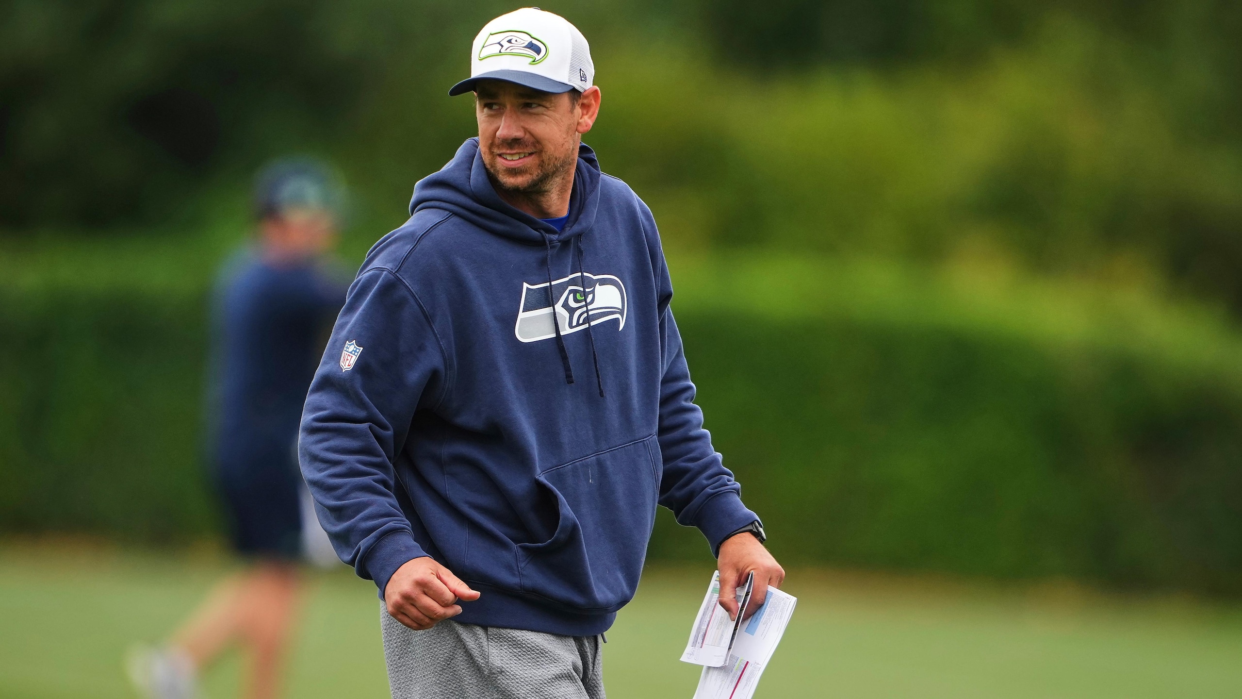 Falcons-Coach Football