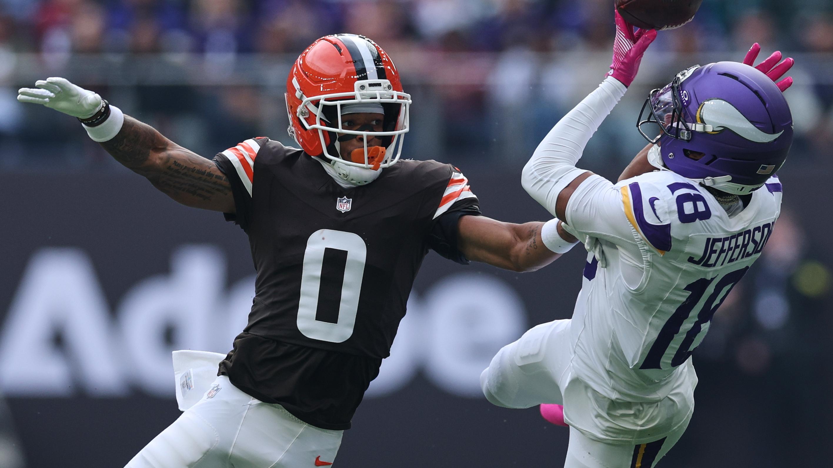 APTOPIX Vikings Browns Football