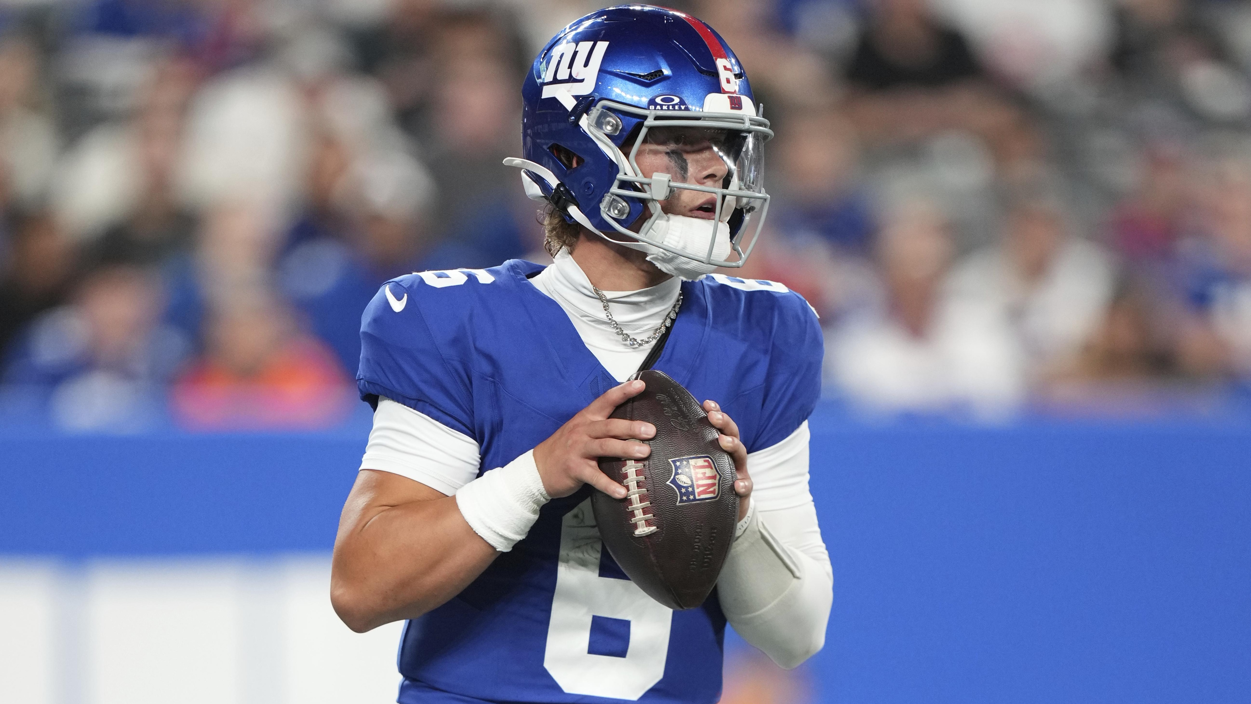 Giants Reportedly Feel Jaxson Dart Is Ready to Play If Russell Wilson Suffers Injury