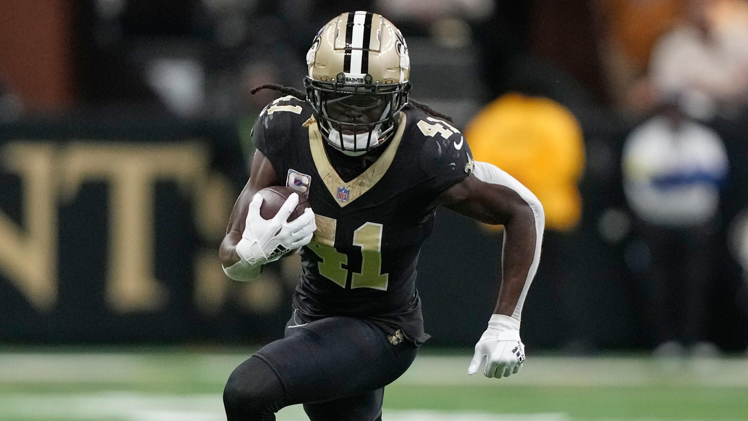 Giants Saints Football