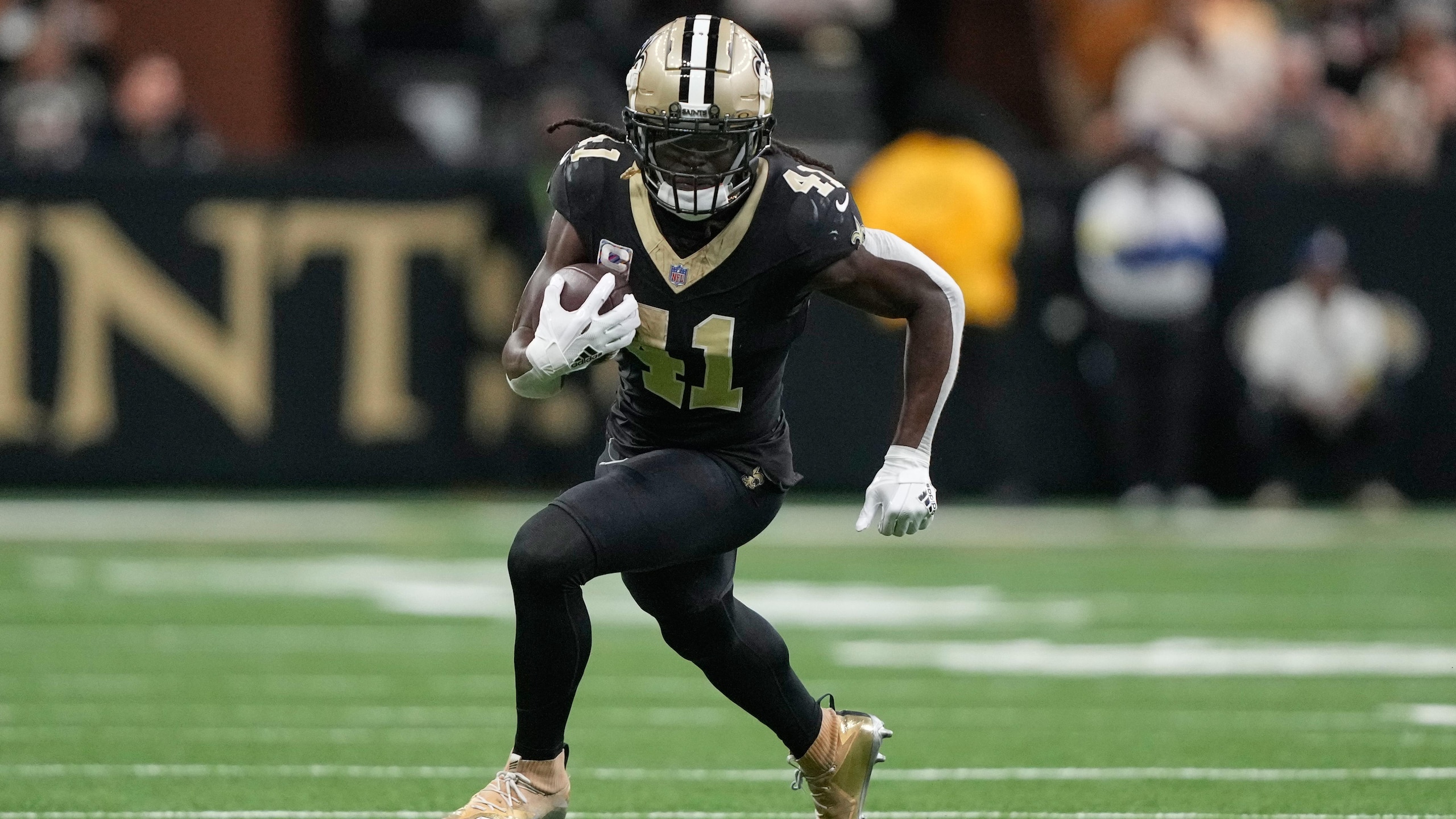 Giants Saints Football
