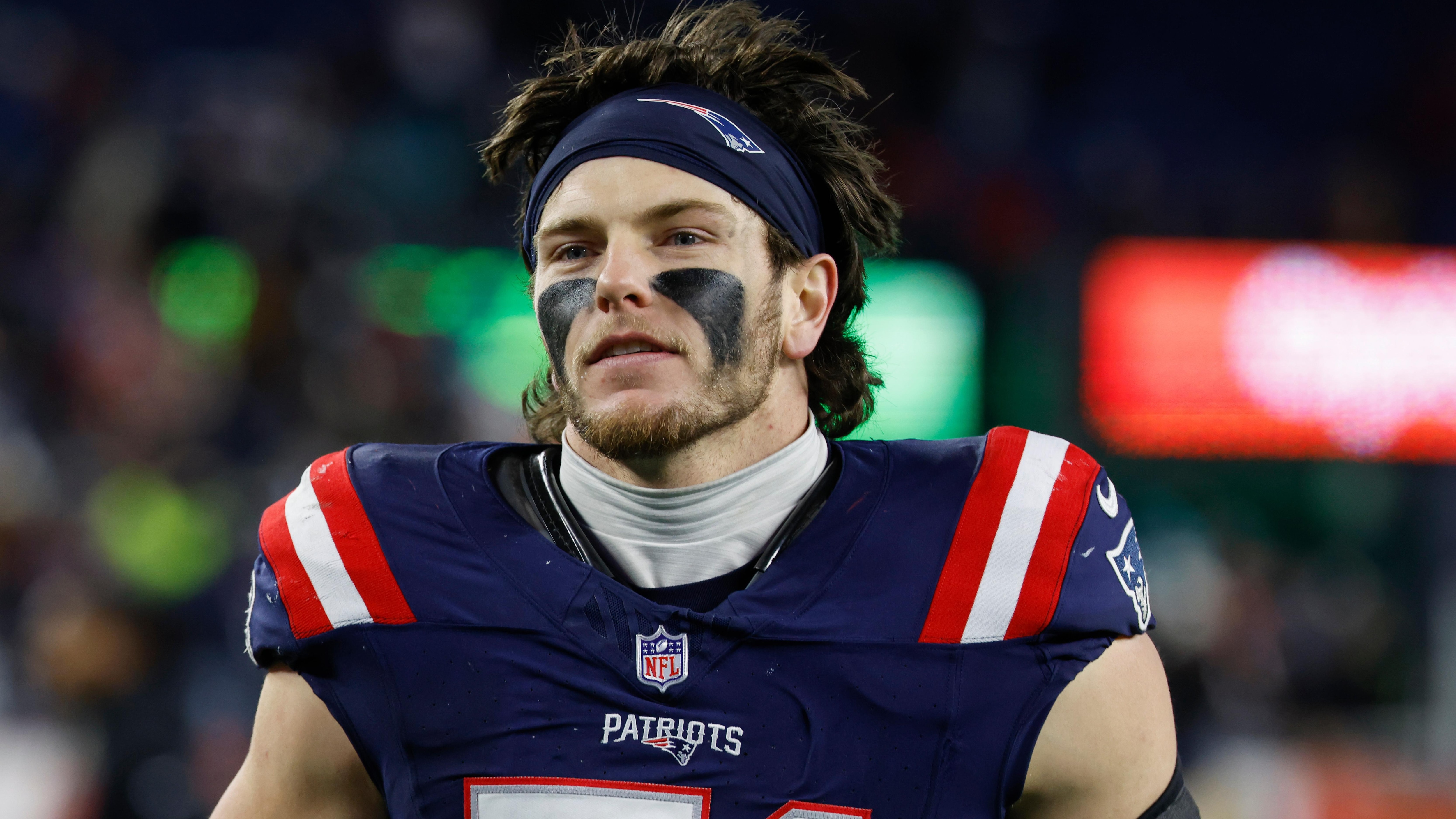 Dolphins Patriots Football