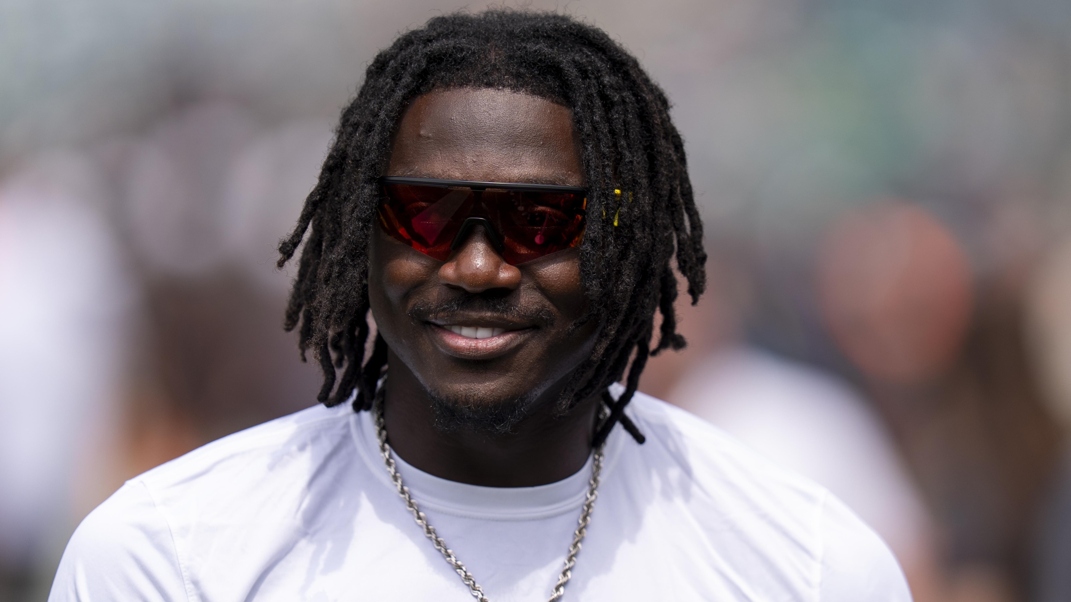 A.J. Brown Says 'Hell Yeah' He Plans to Play for Eagles vs. Cowboys amid Injury