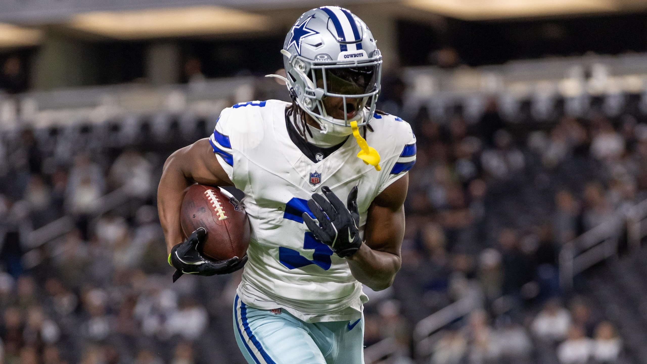 Cowboys Raiders Football