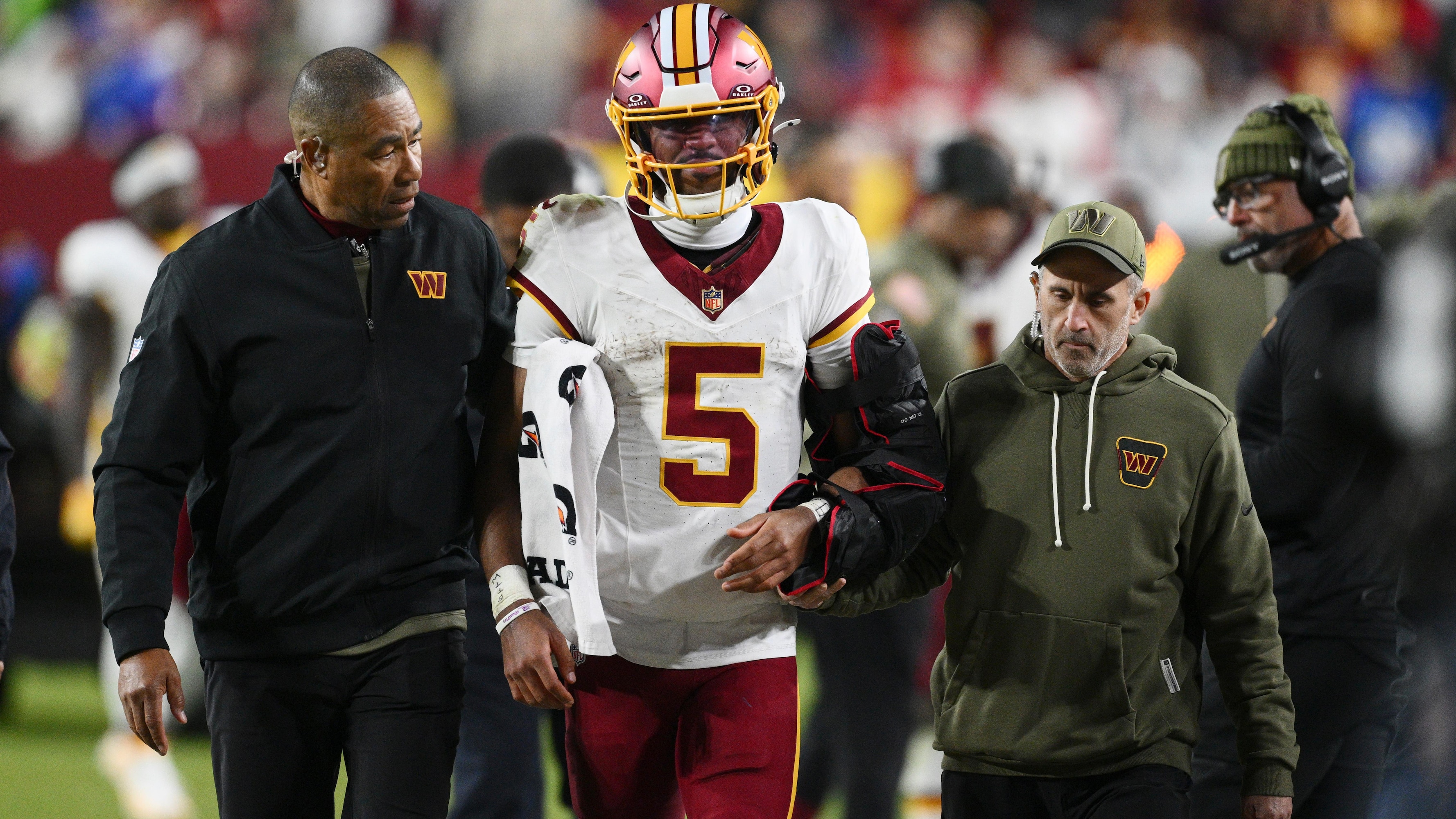 Commanders' Dan Quinn Takes Blame for Playing Jayden Daniels in Blowout Before Injury