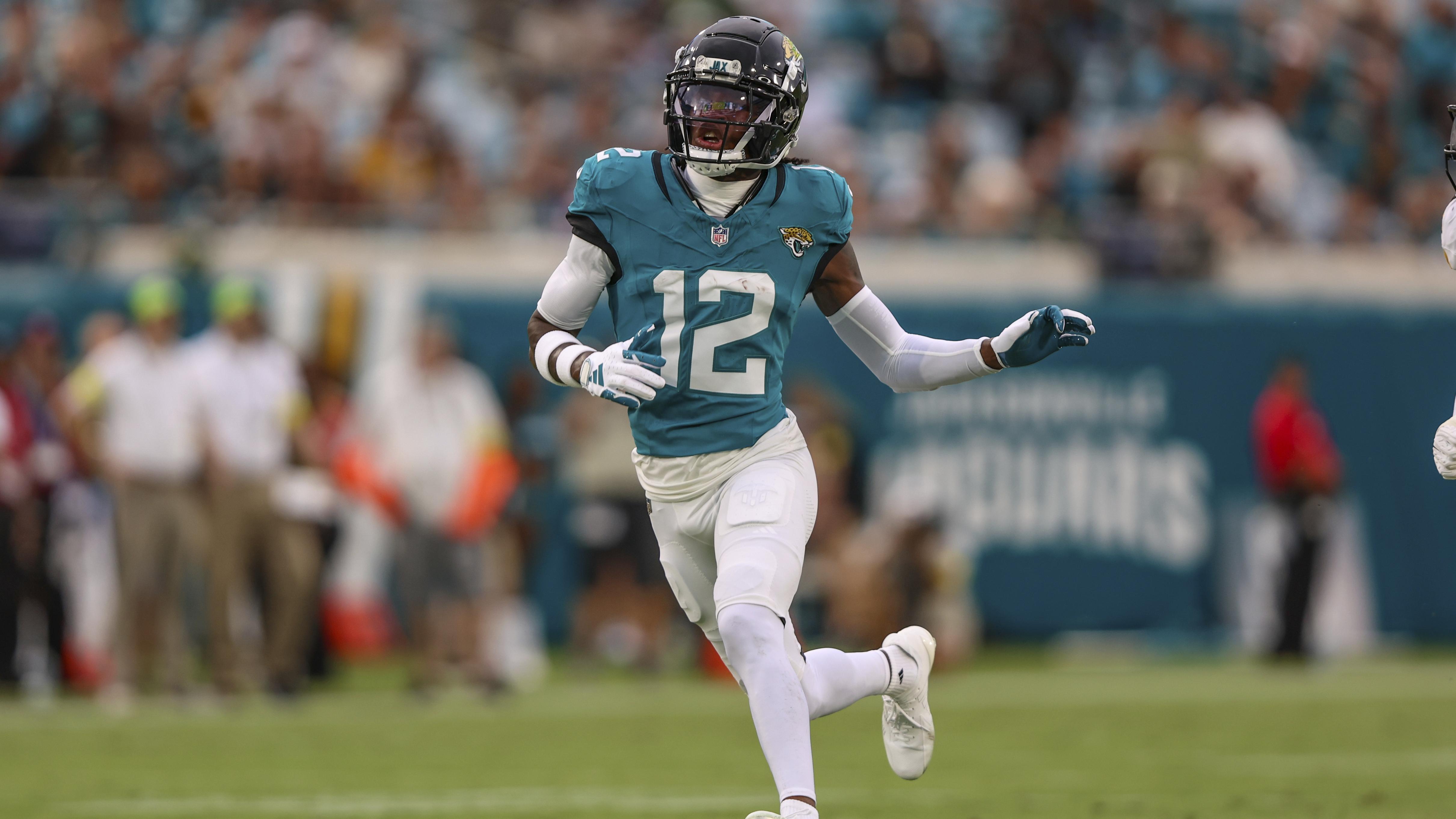 Travis Hunter Playing WR, CB Reportedly Causes ‘Skepticism’ from NFL Teams After Debut