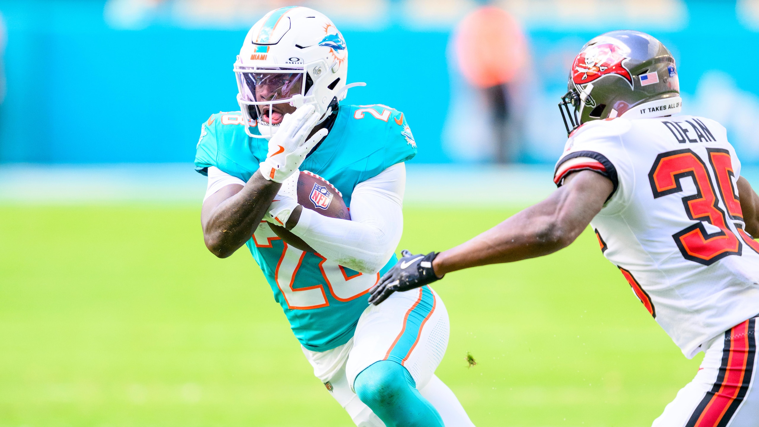 Buccaneers Dolphins Football
