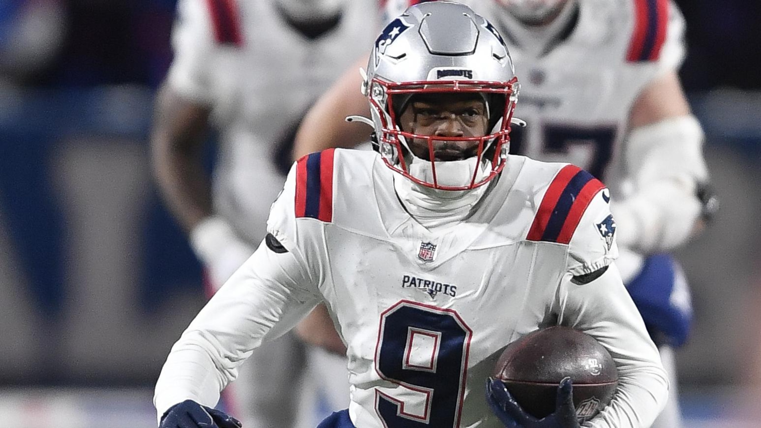 Patriots Bills Football