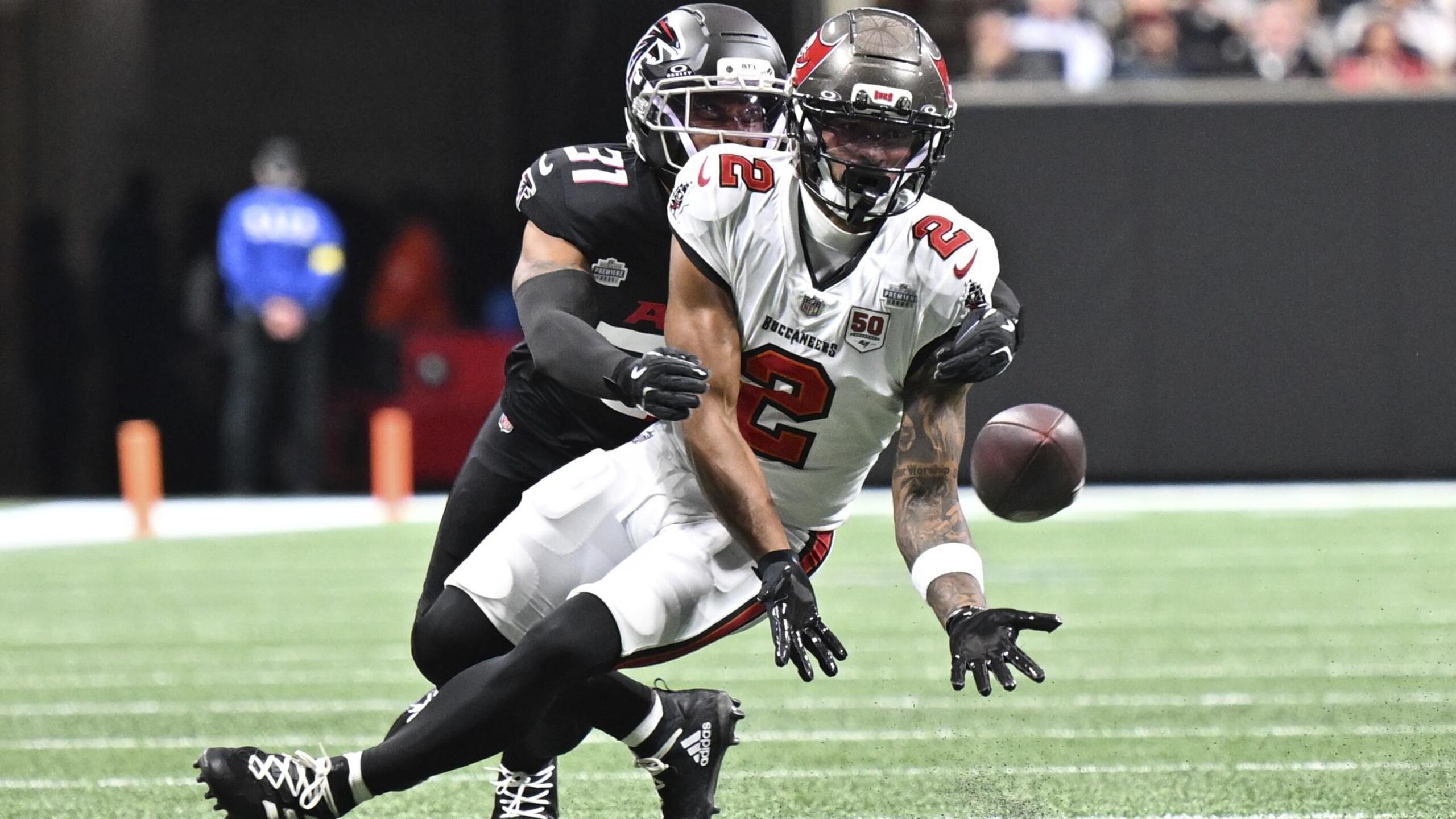 Buccaneers Falcons Football