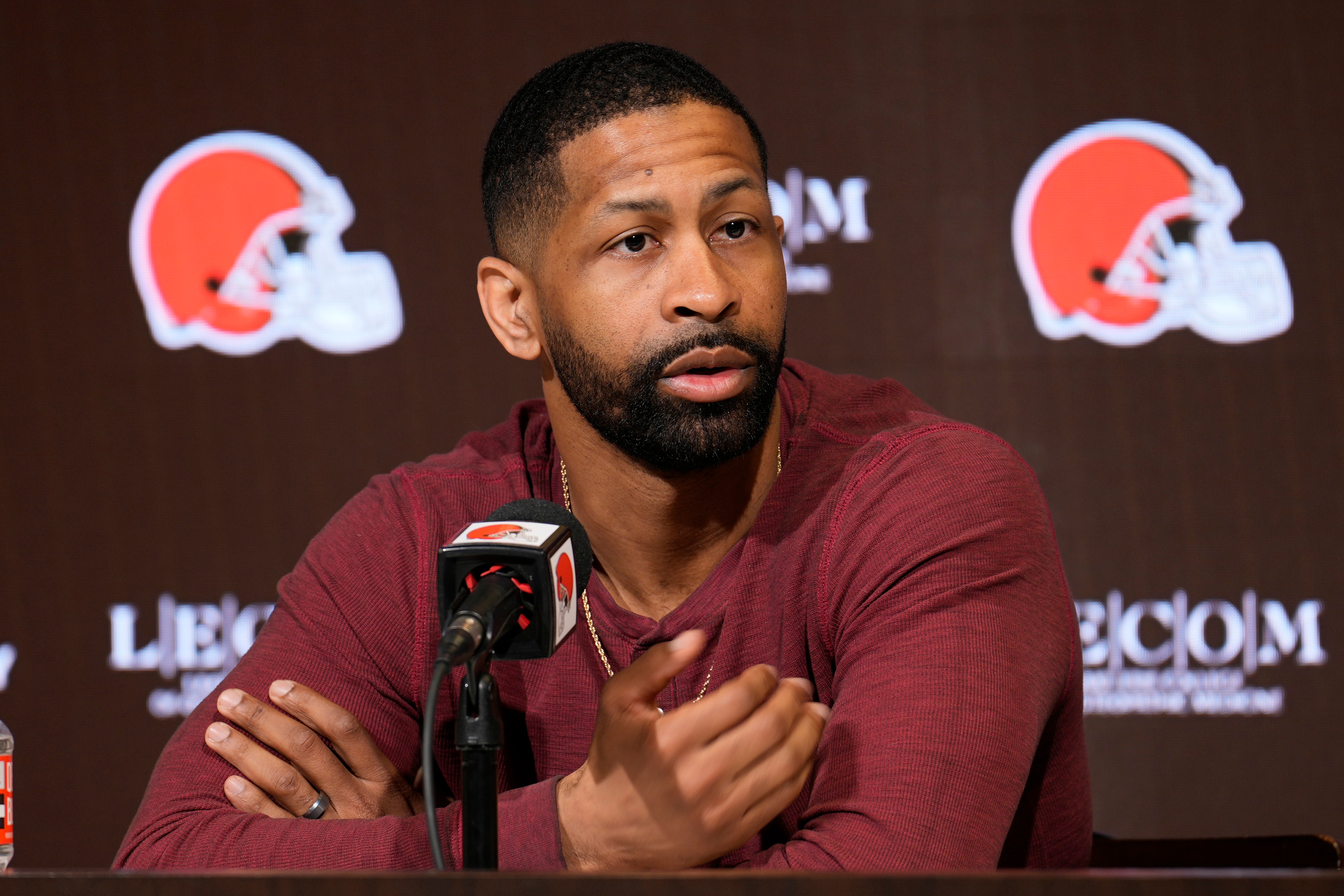 Browns Wrapup Football