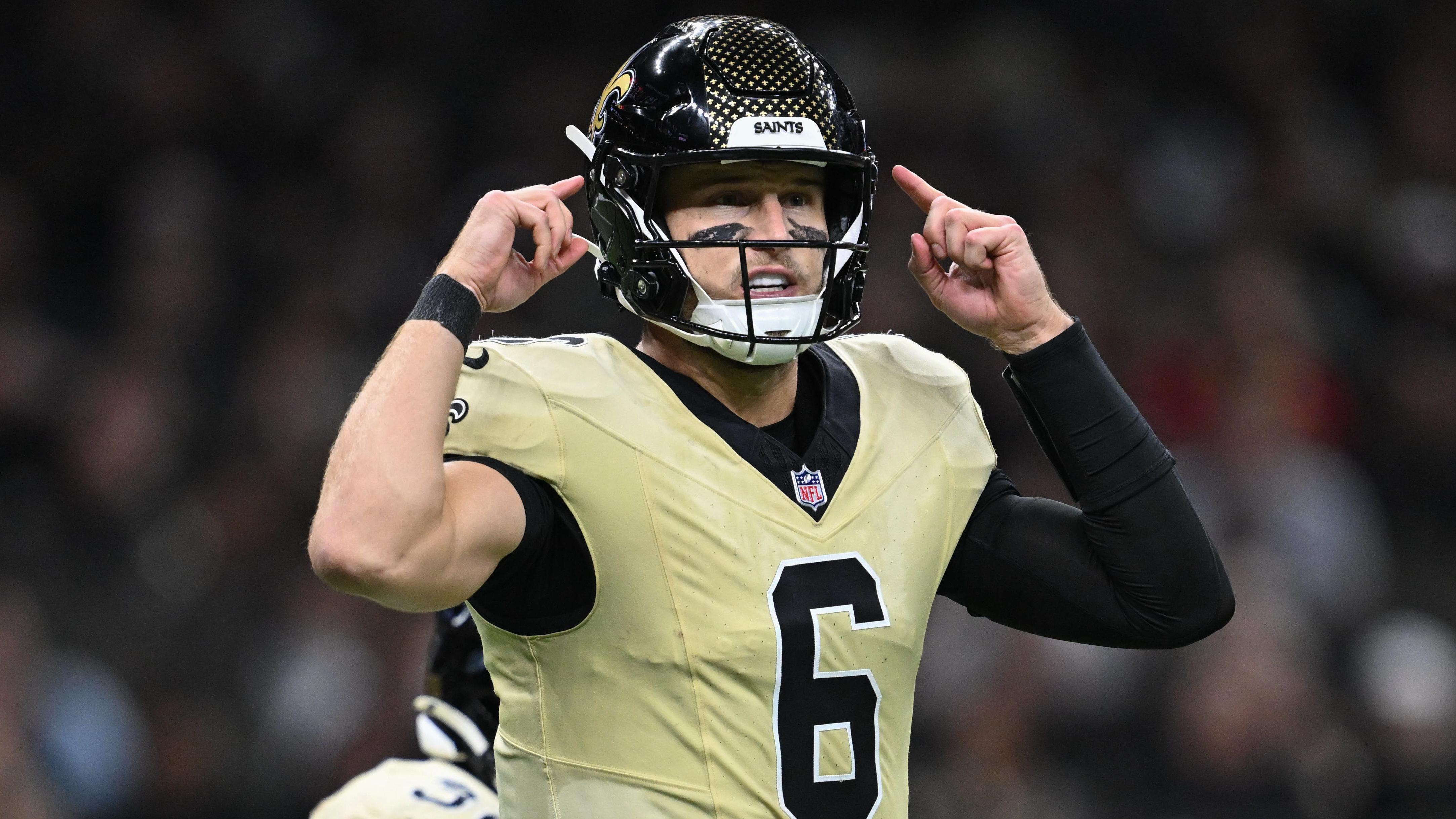 Jets Saints Football