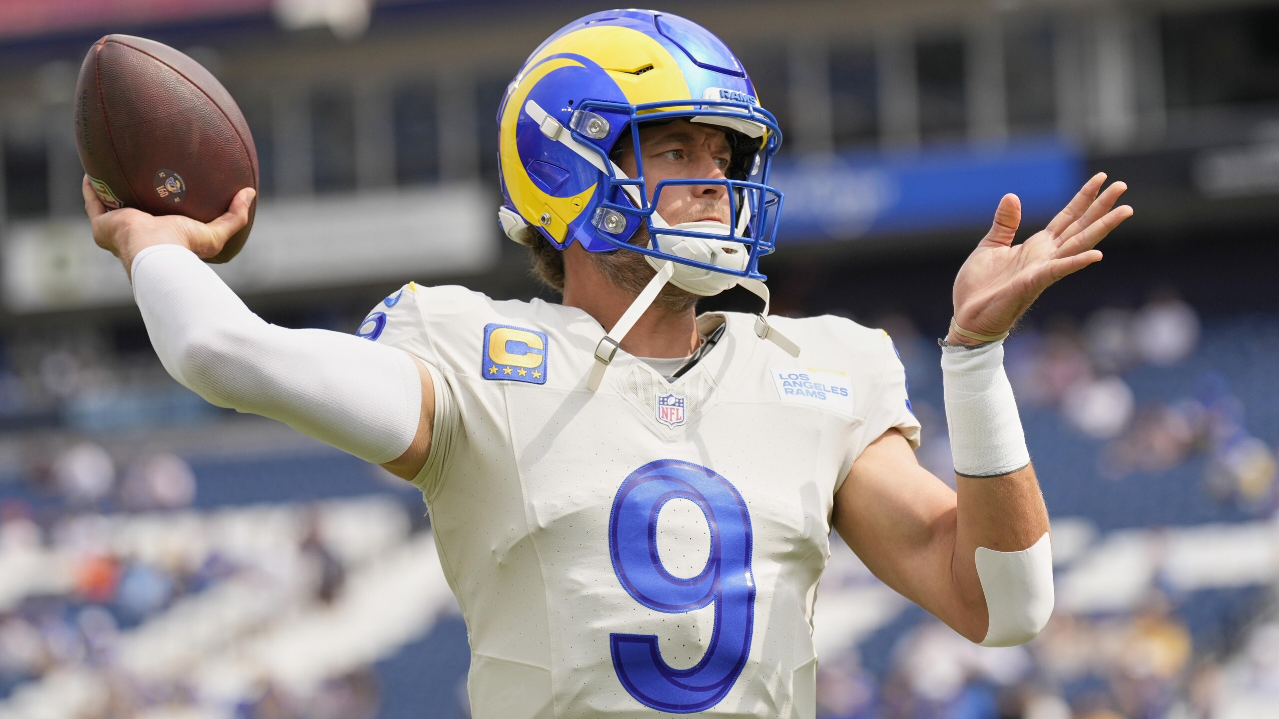 Rams Titans Football