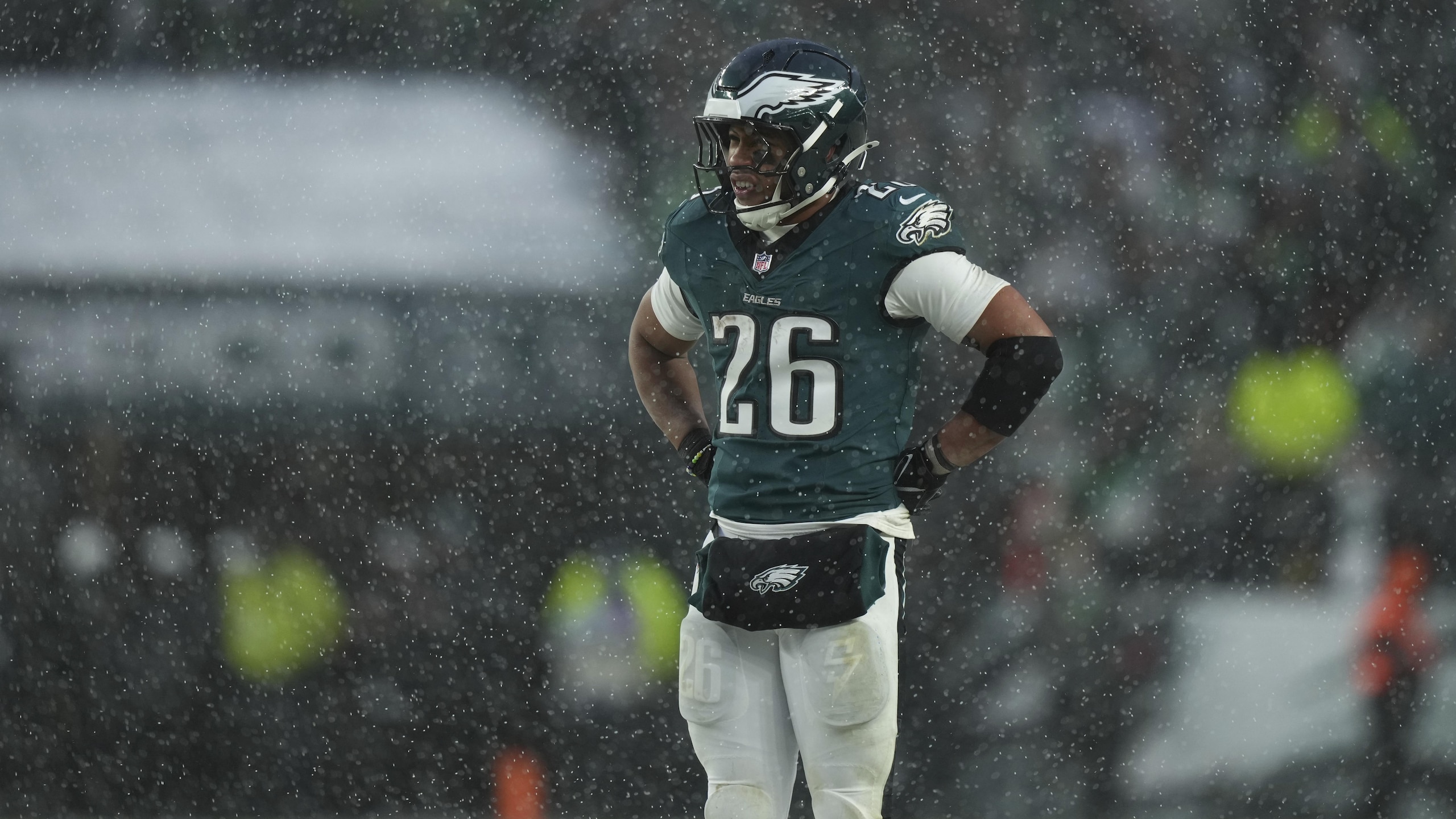 Rams Eagles Football