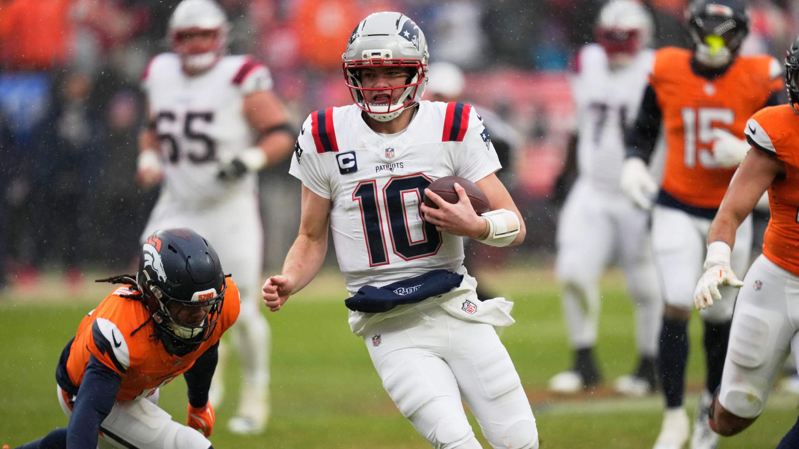 Patriots Broncos Football