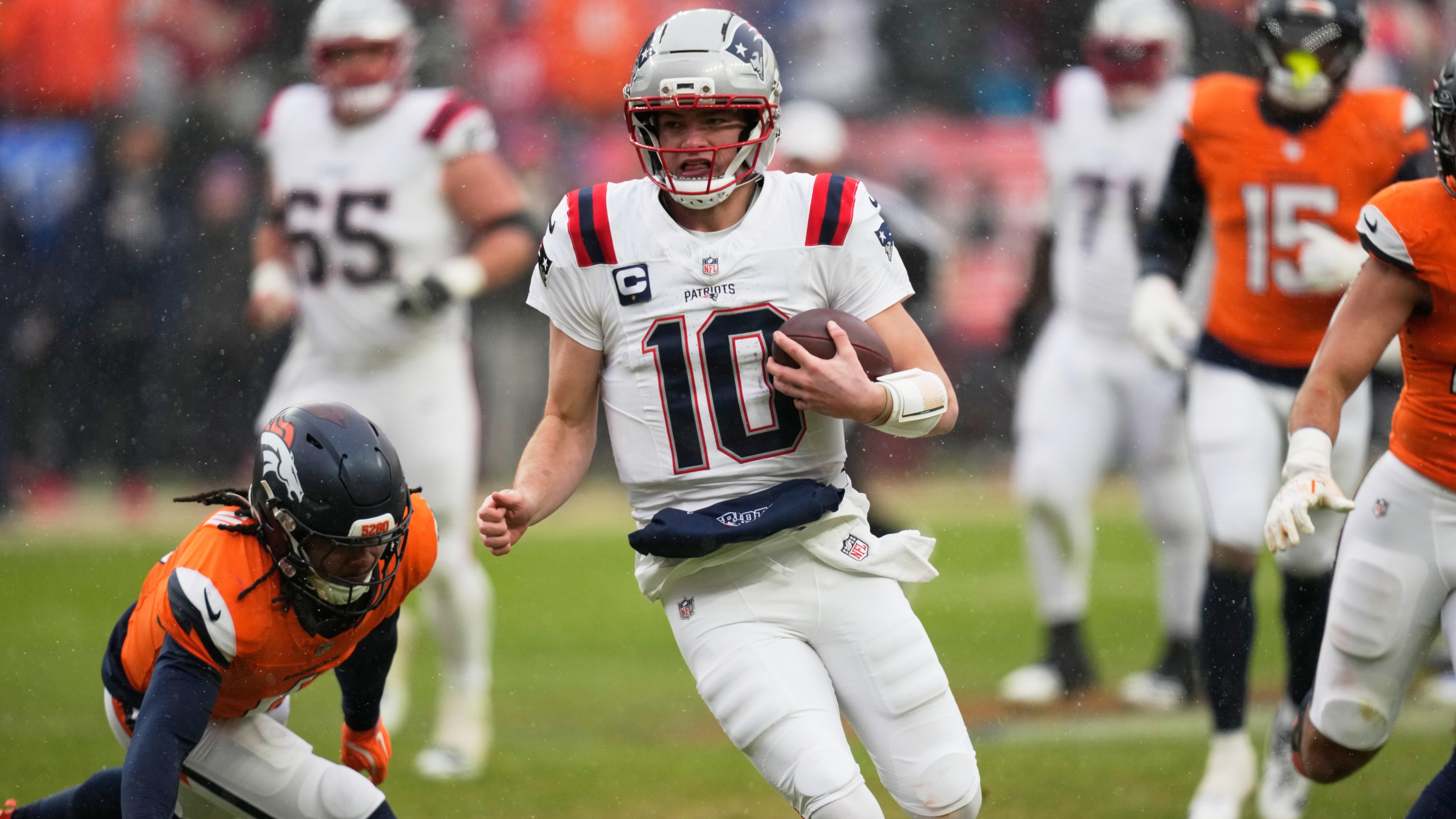 Patriots Broncos Football