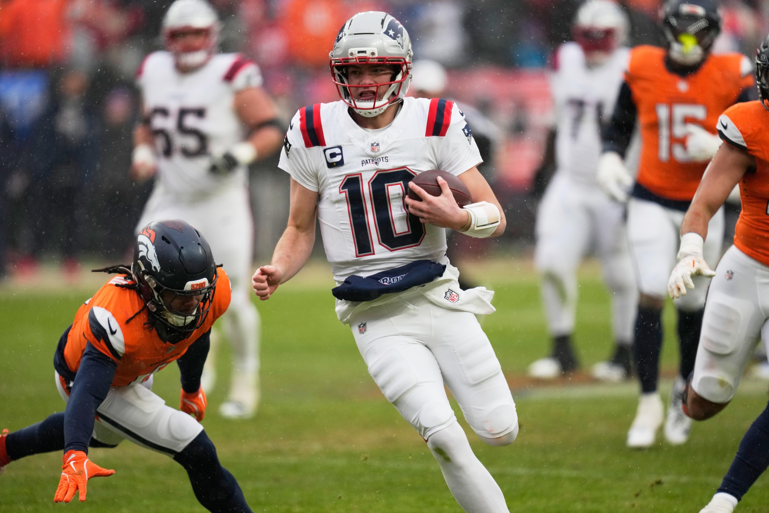 Patriots Broncos Football