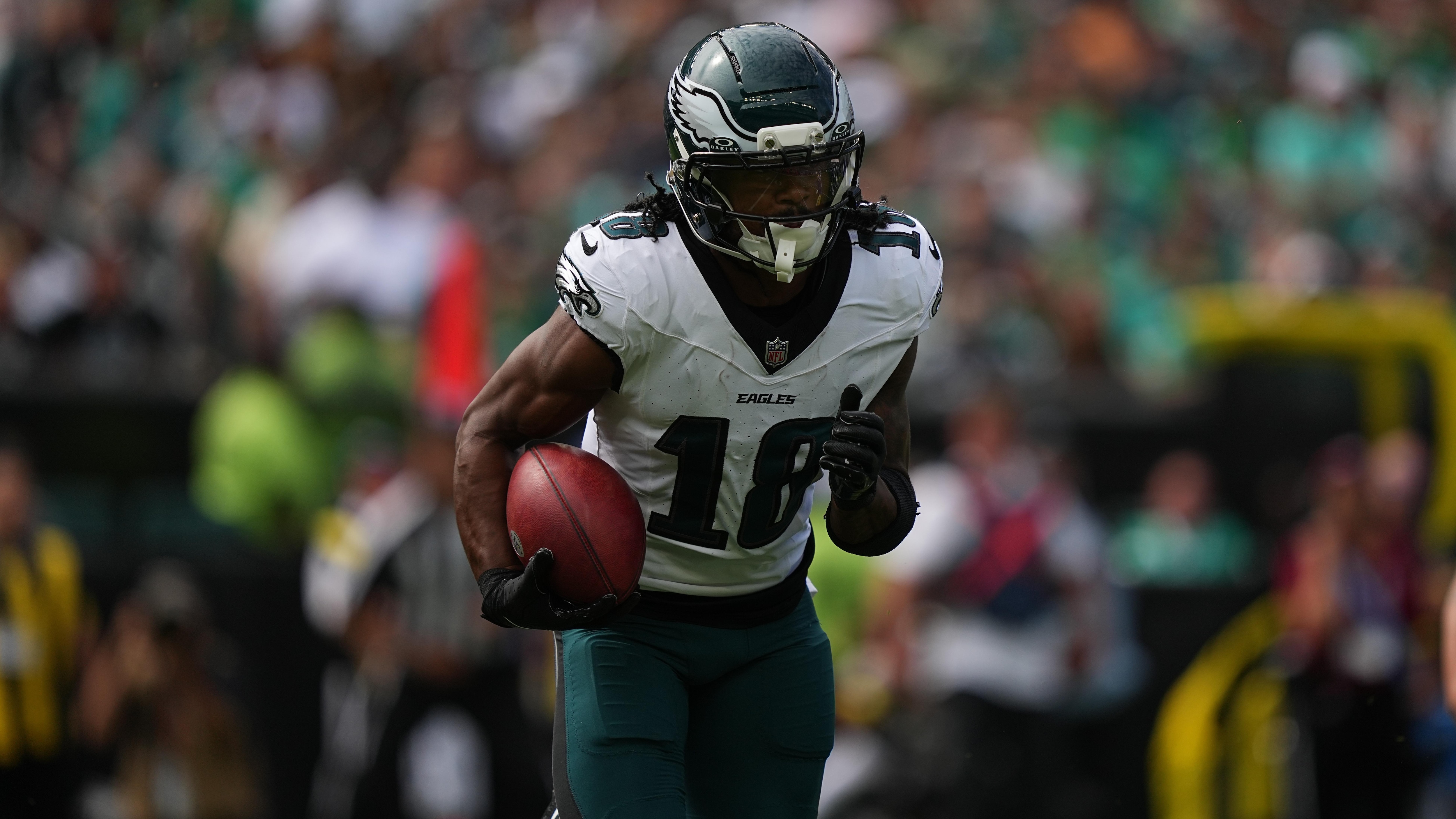 Rams Eagles Football