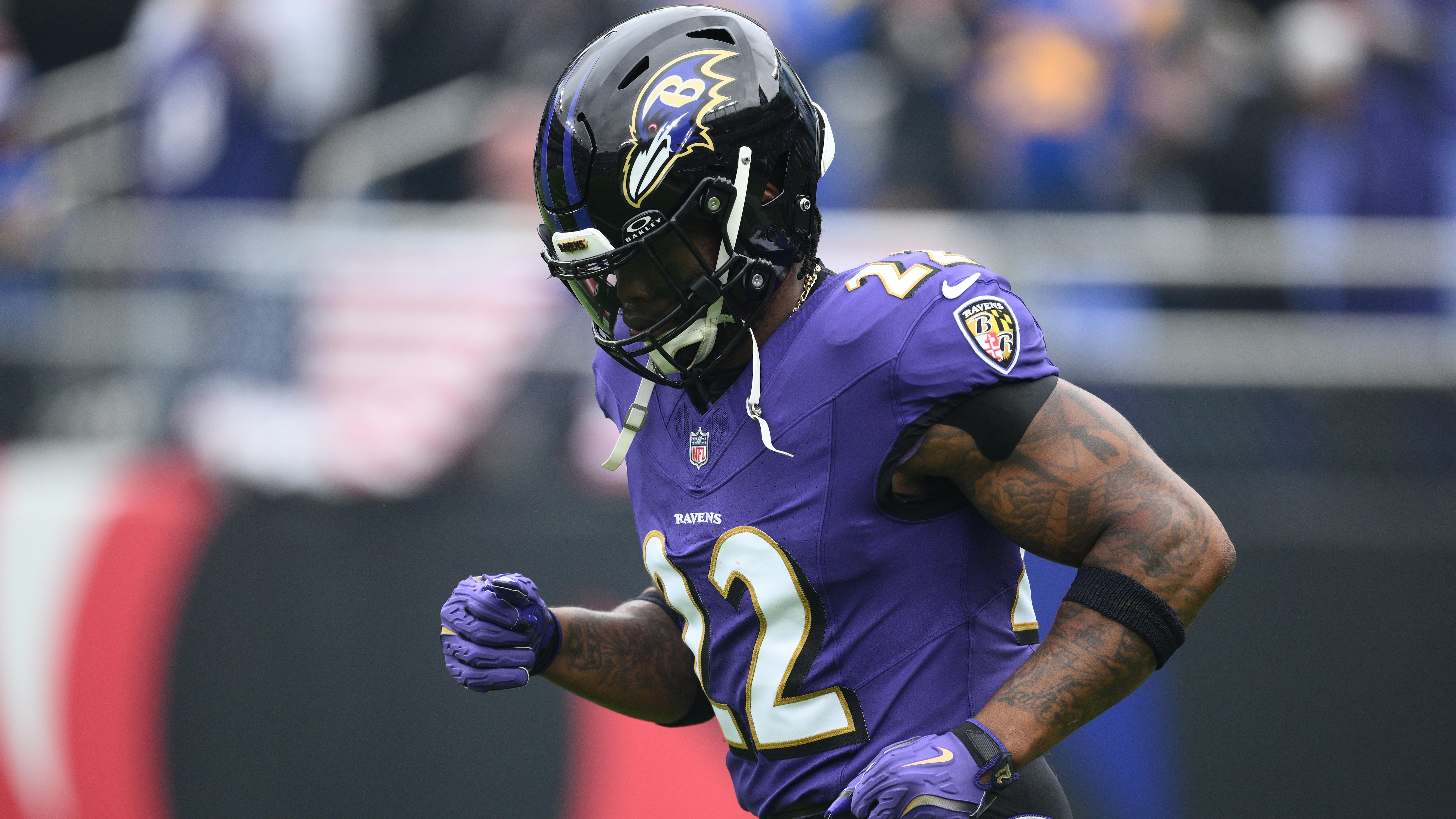 Rams Ravens Football