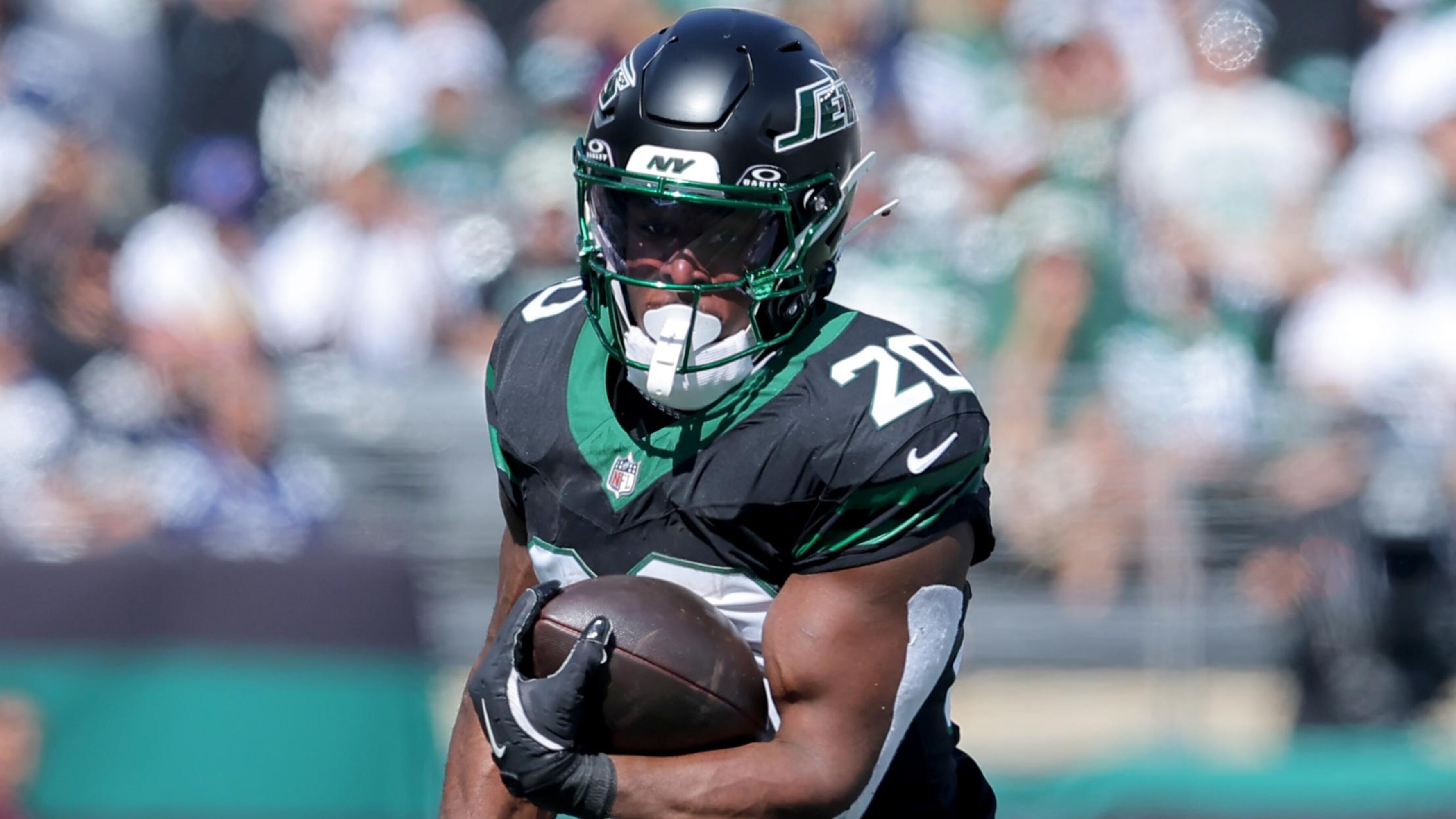 Jets Enter Trade Talks as Speculation Grows Before Deadline