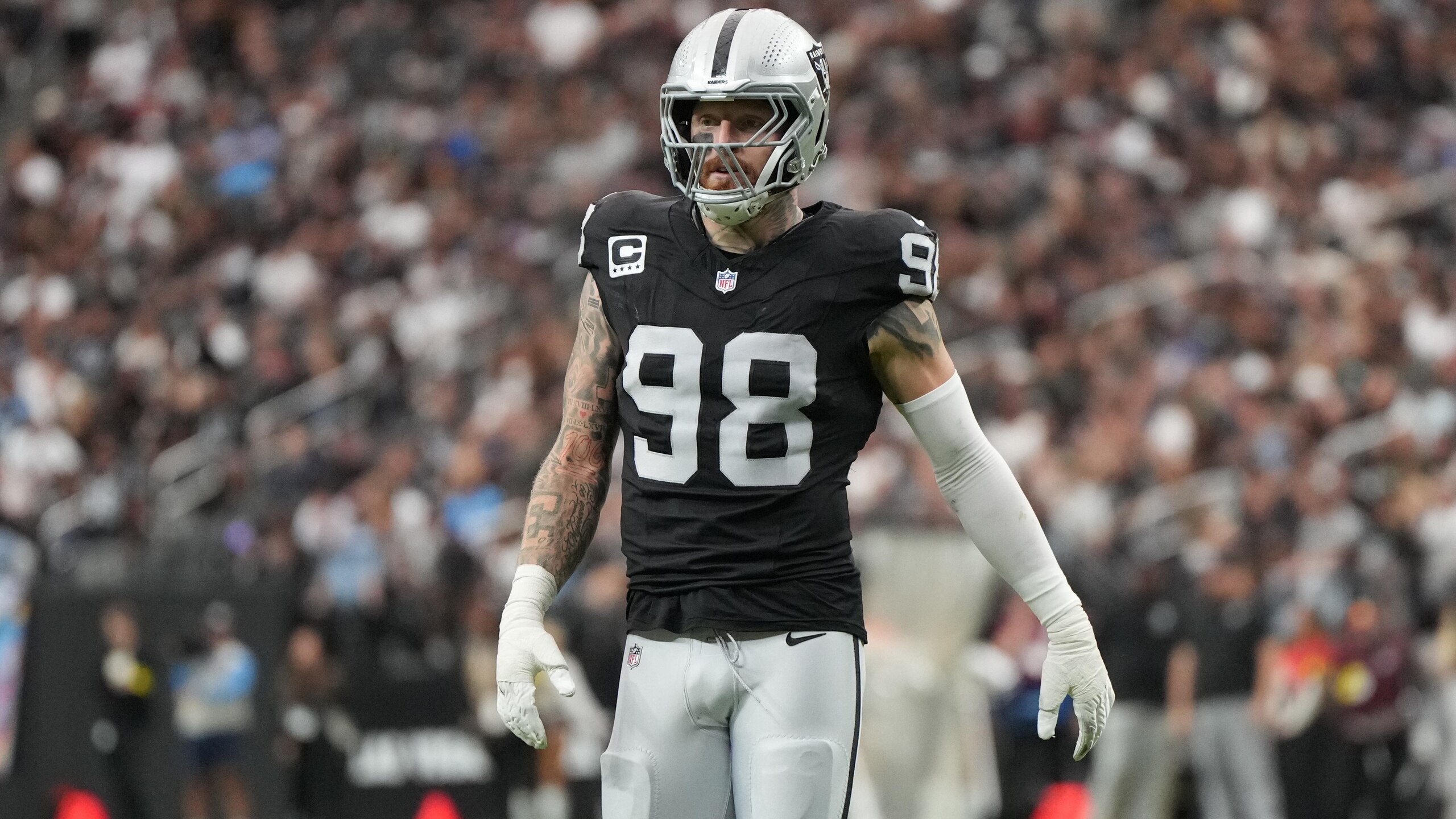 Titans Raiders Football