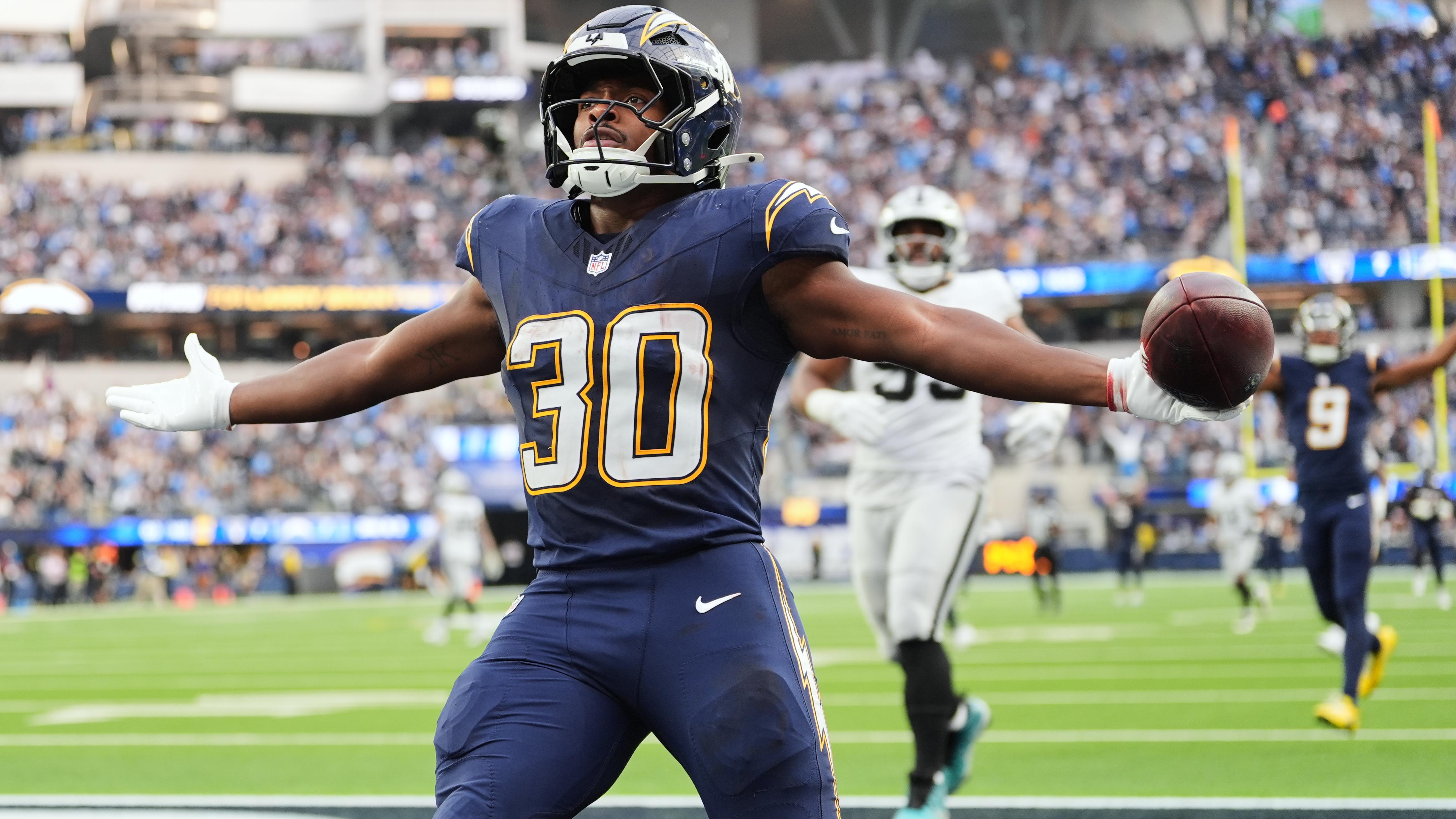 Raiders Chargers Football