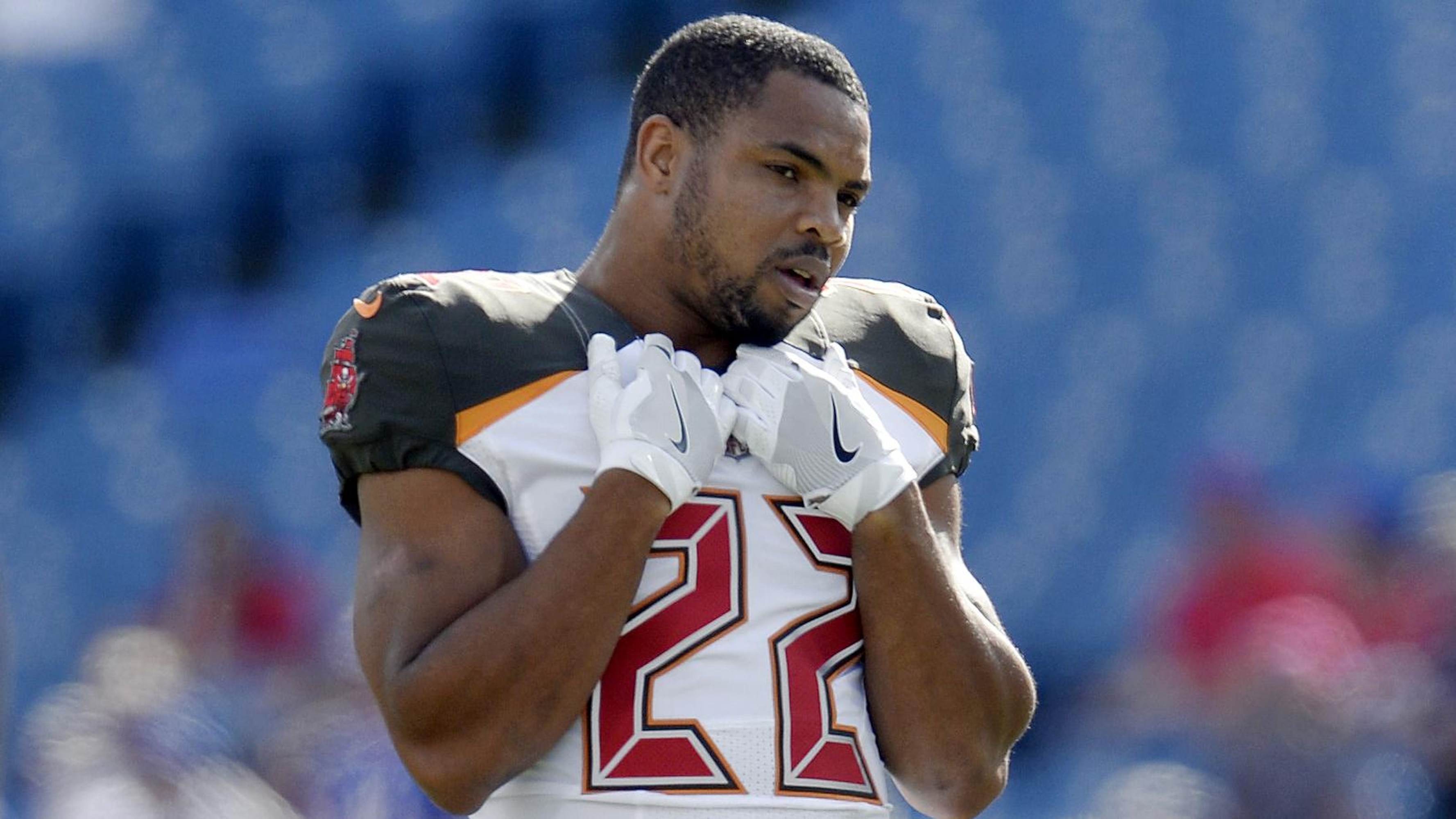 Doug Martin Dies at 36, Former NFL RB Made 2 Pro Bowls with Buccaneers