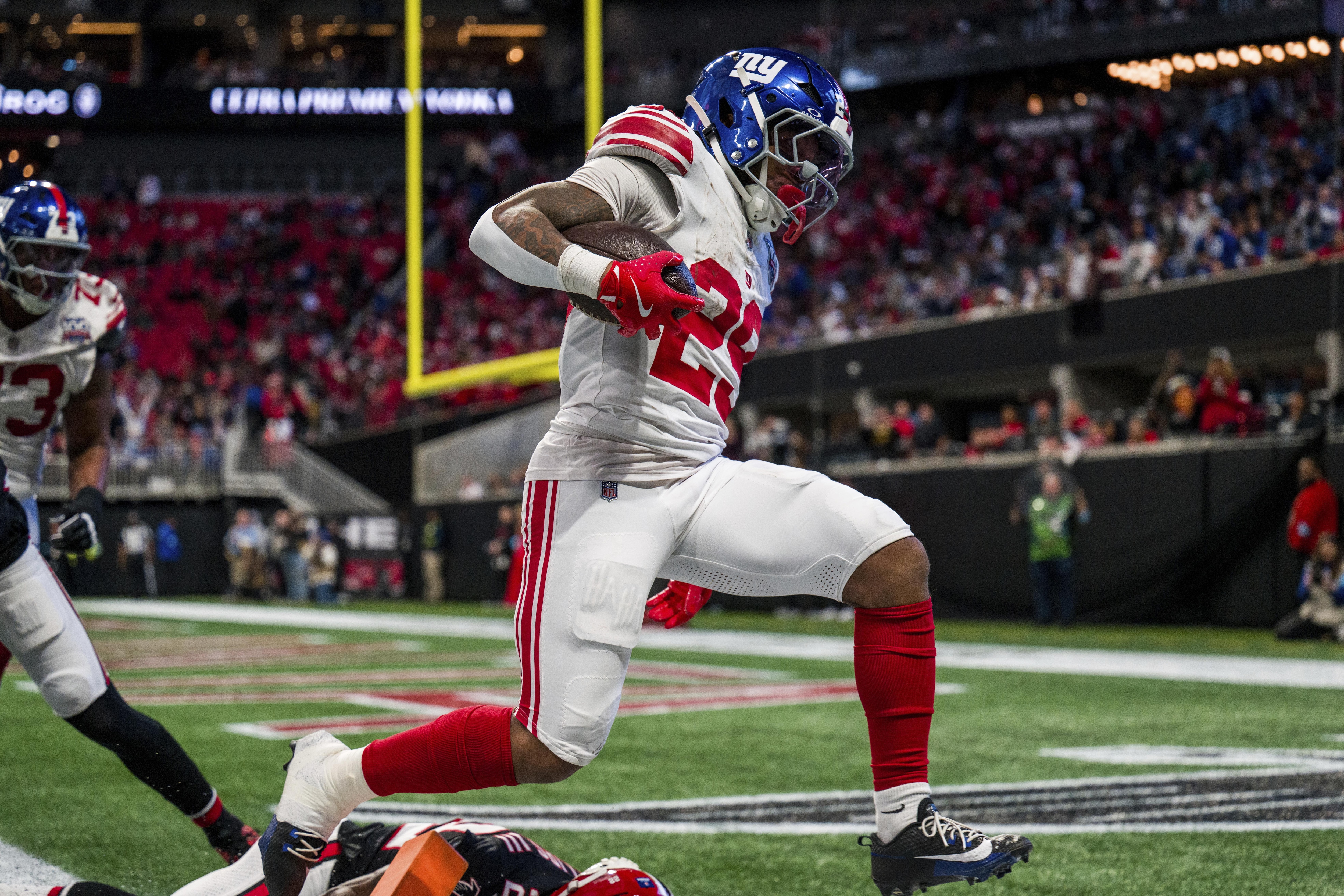 Giants Falcons Football