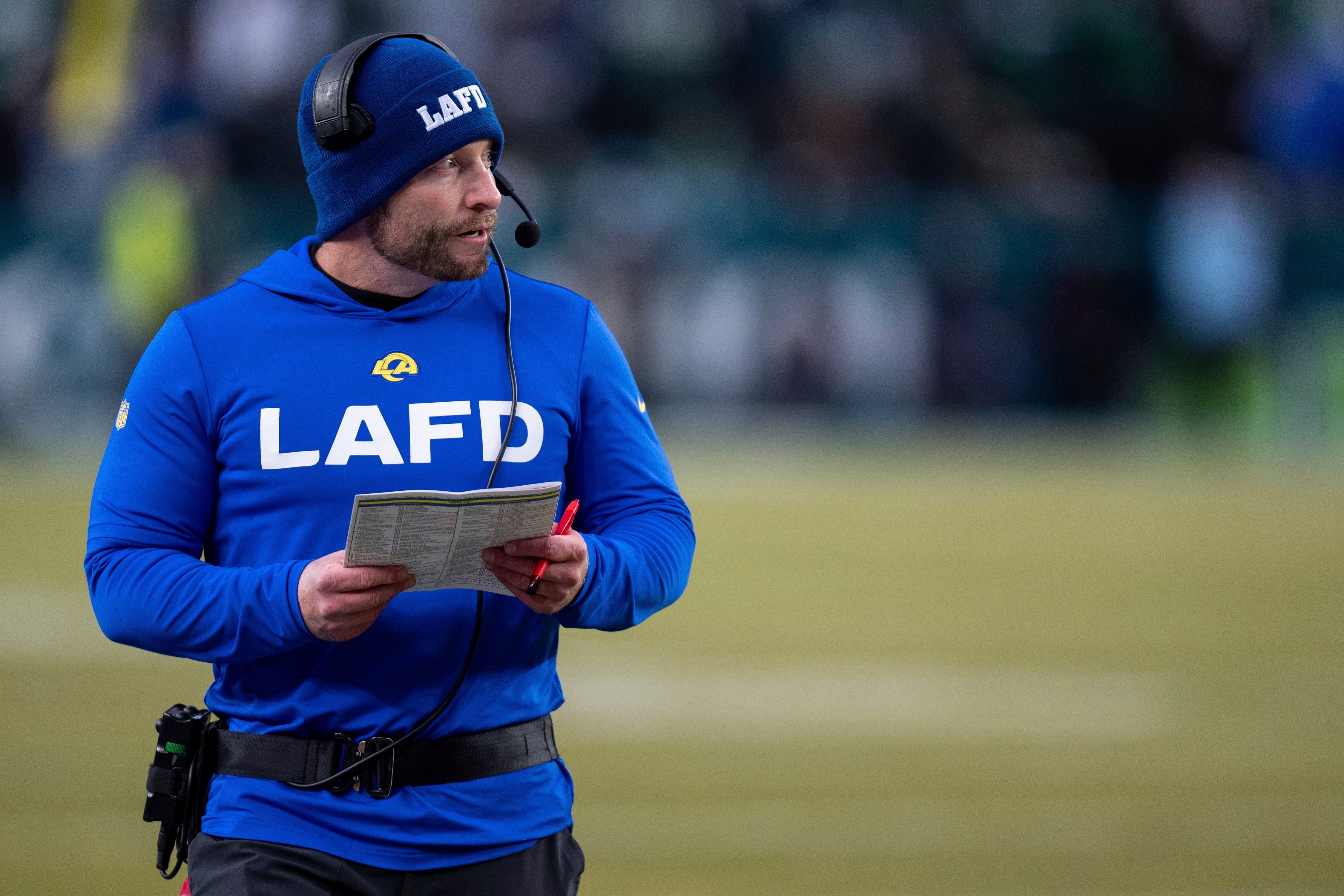 Rams Eagles Football
