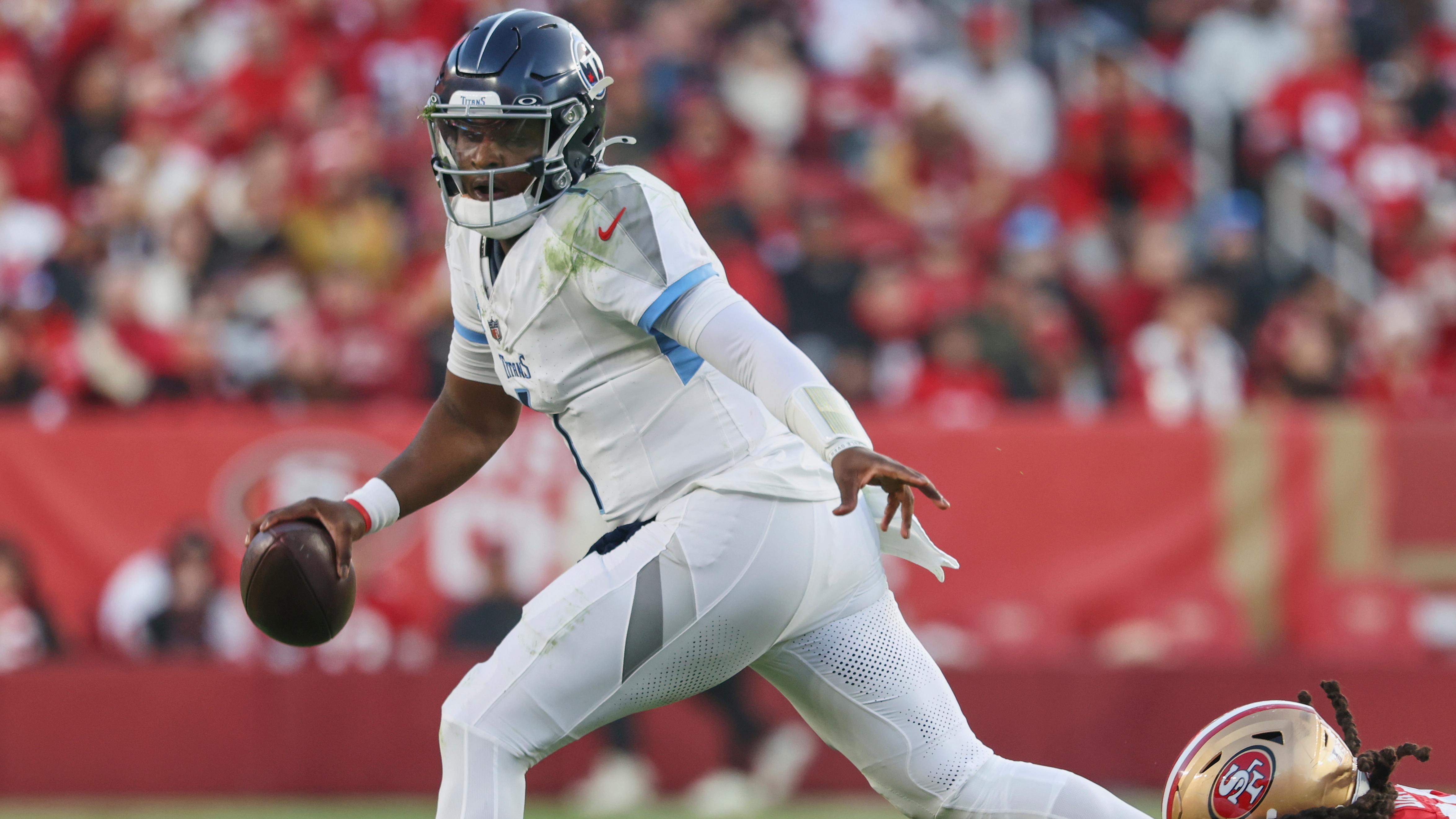 Titans 49ers Football