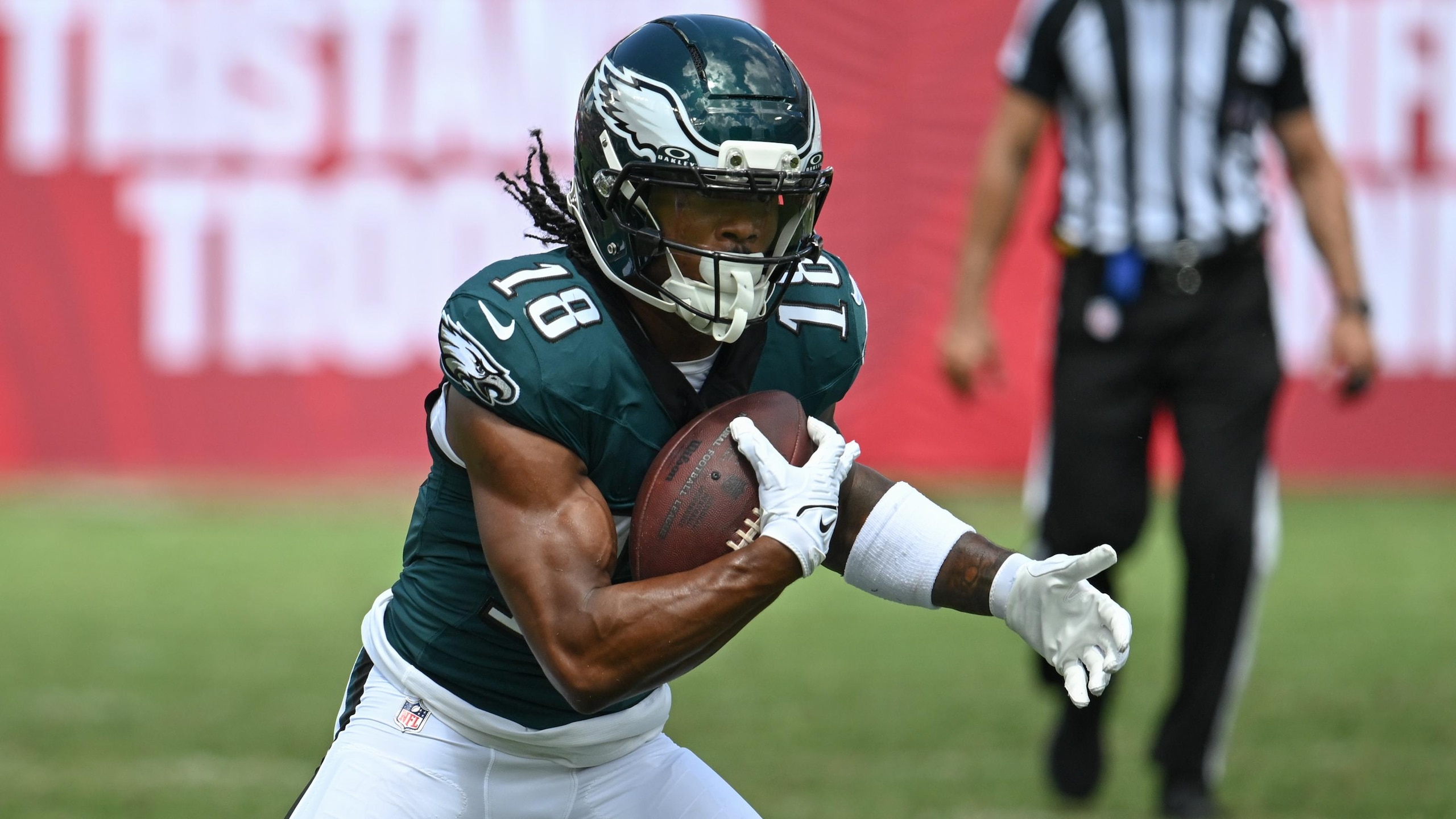 Eagles Buccaneers Football