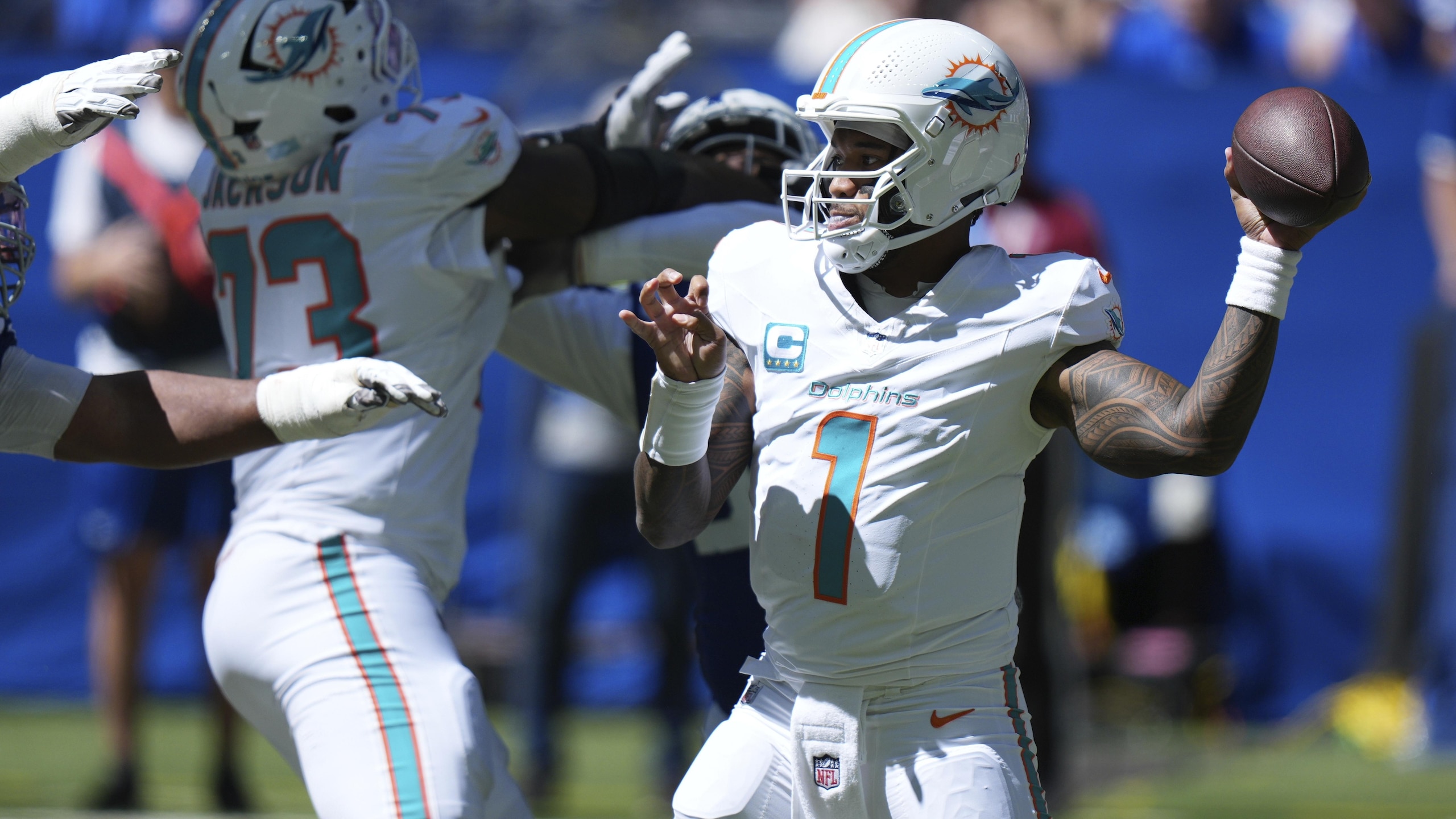 Dolphins Colts Football
