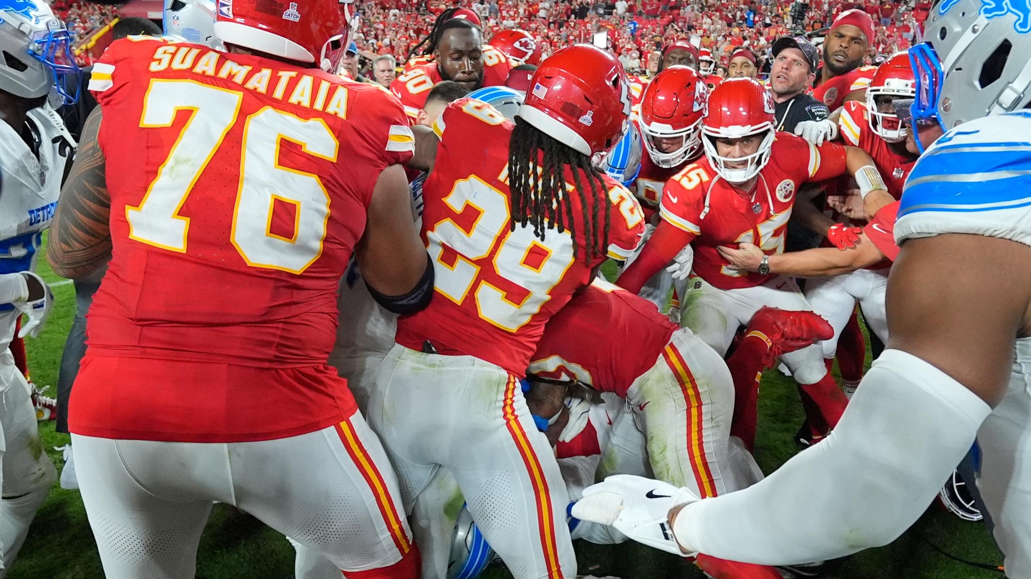 NFL Reportedly Reviewing Brian Branch-JuJu Fight and Suspension 'Certainly Possible'