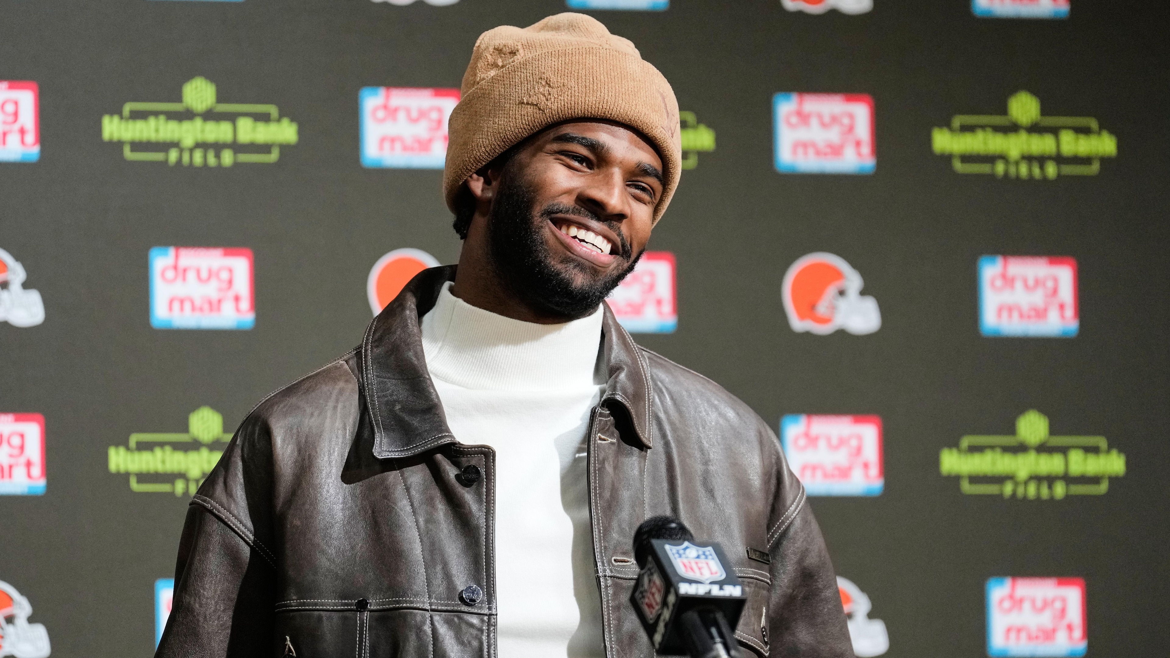 Titans Browns Football