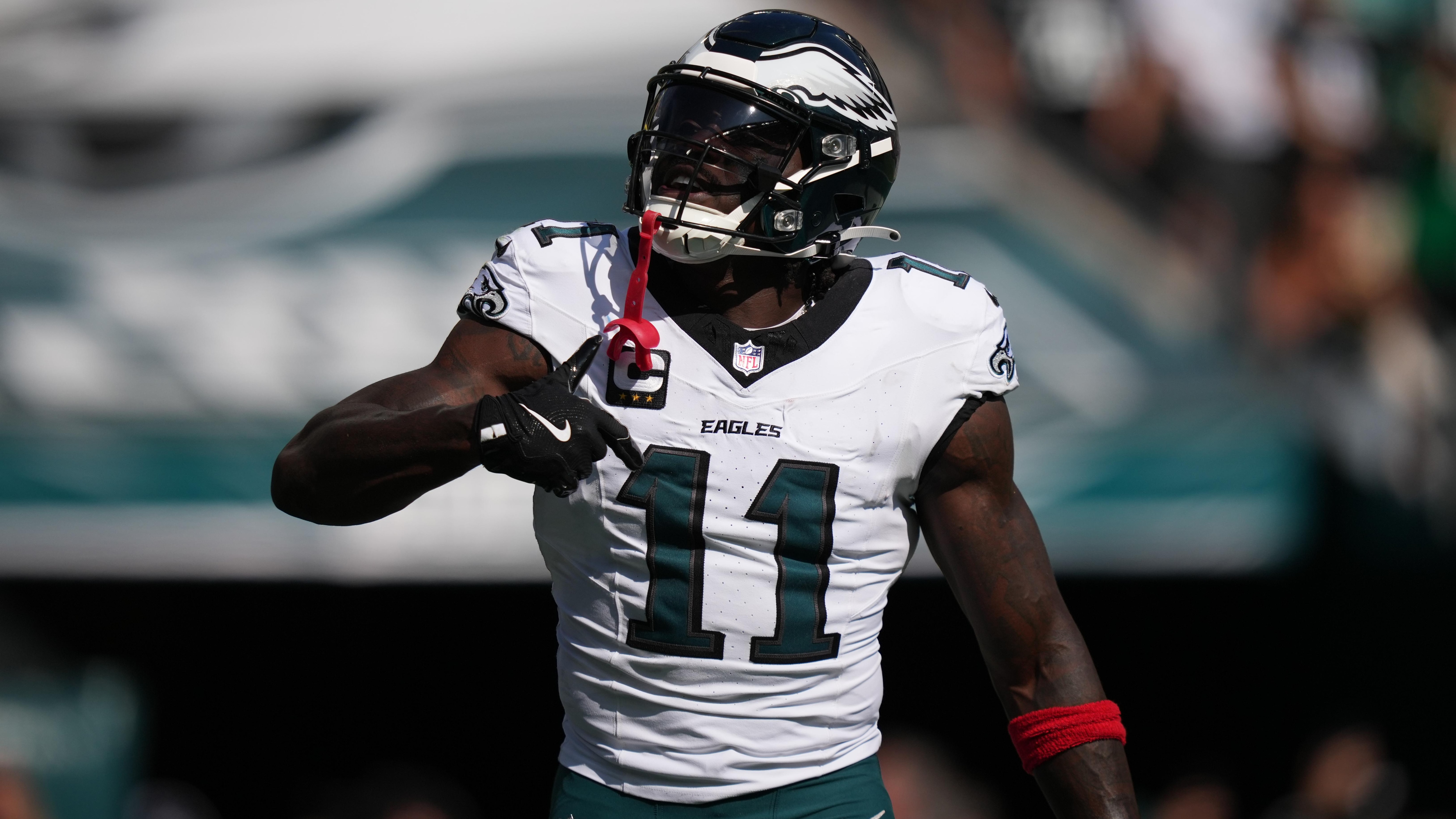 Rams Eagles Football