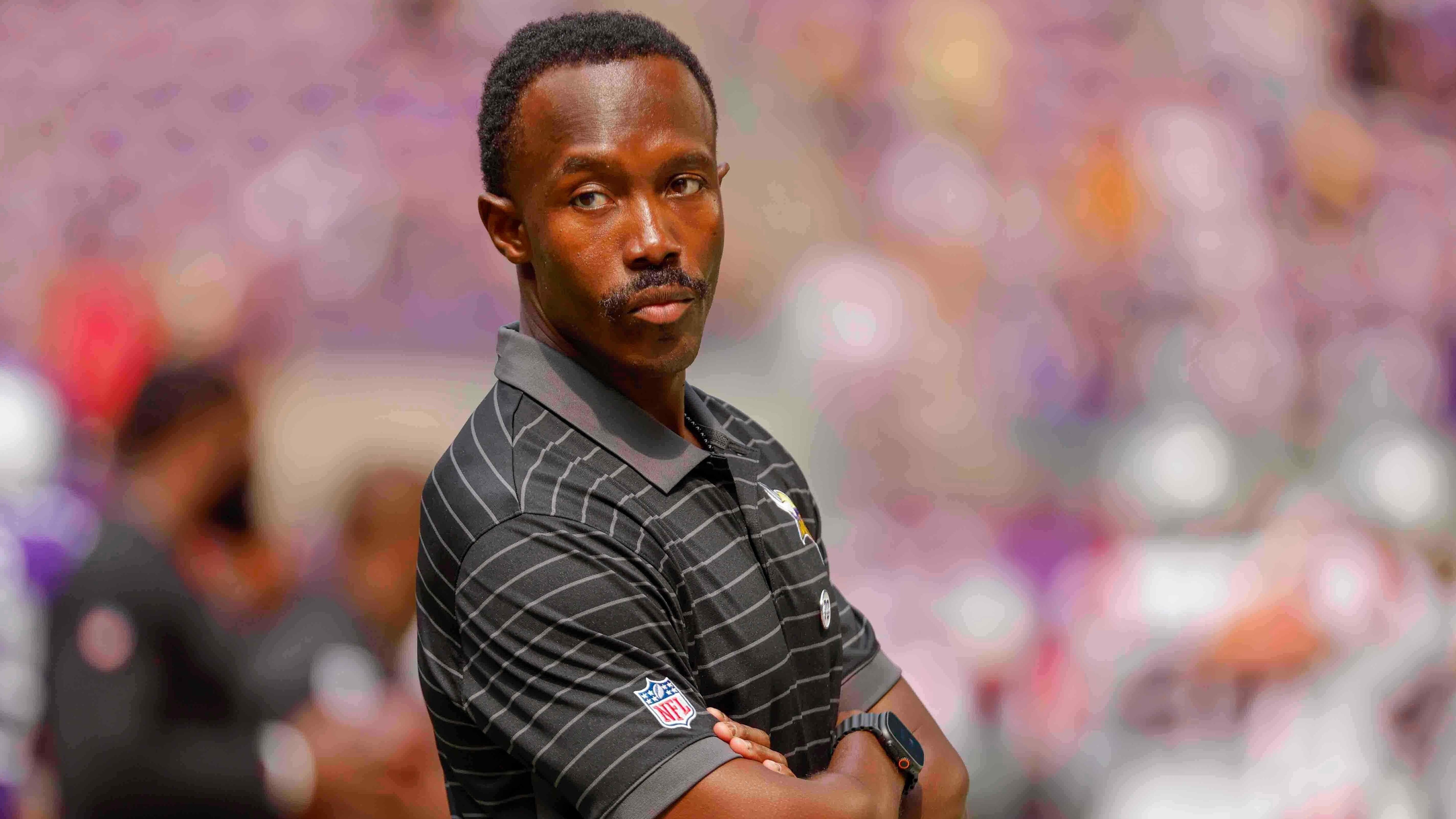 Vikings-GM Fired Football