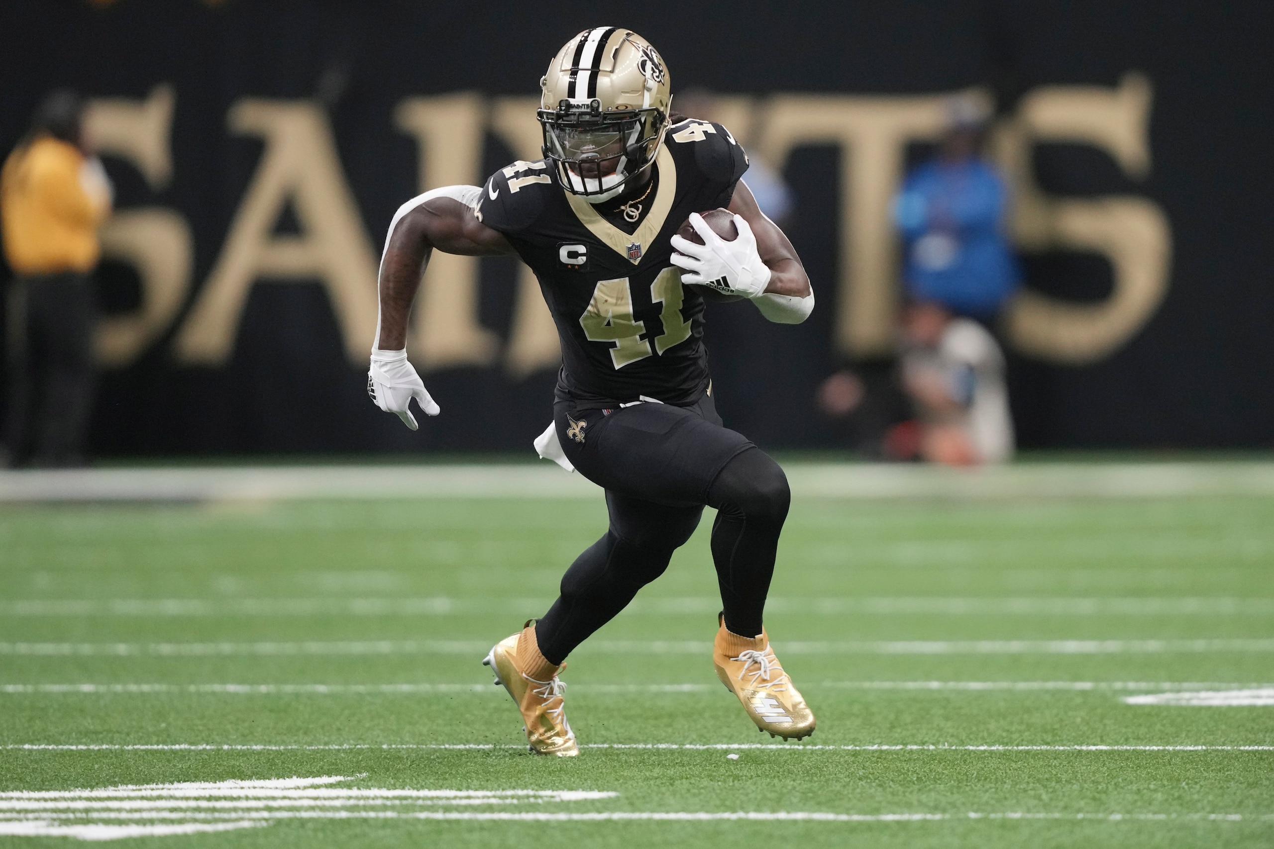 Browns Saints Football