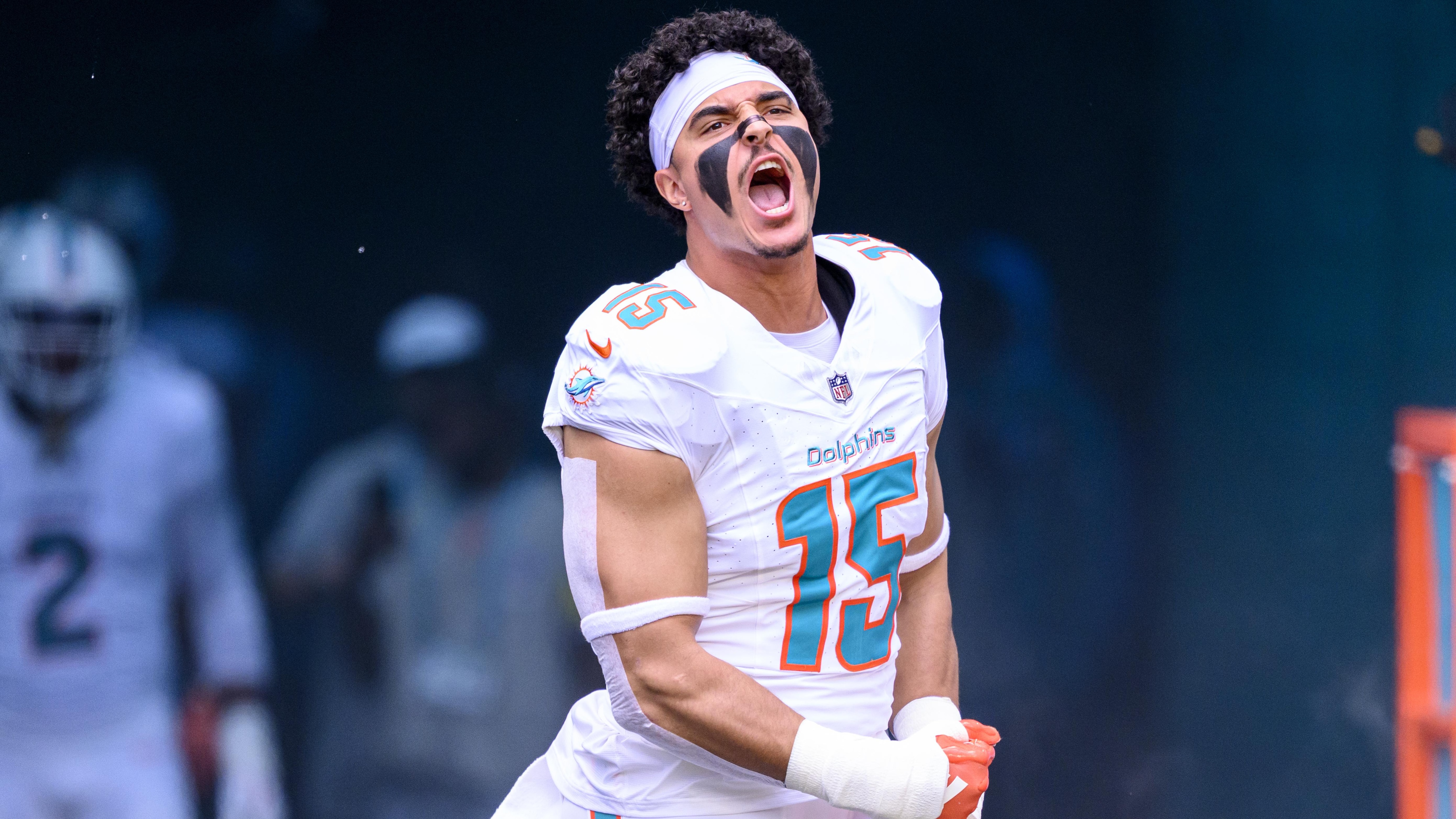 Patriots Dolphins Football