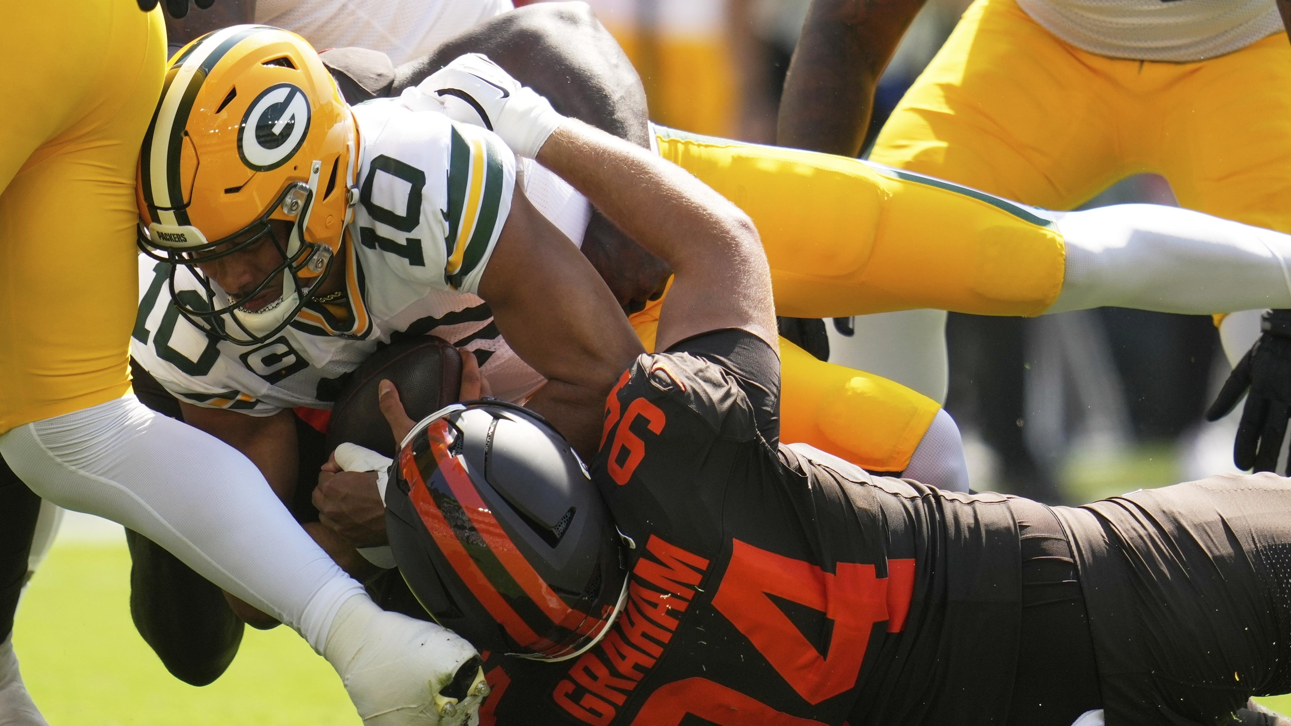 Packers Browns Football